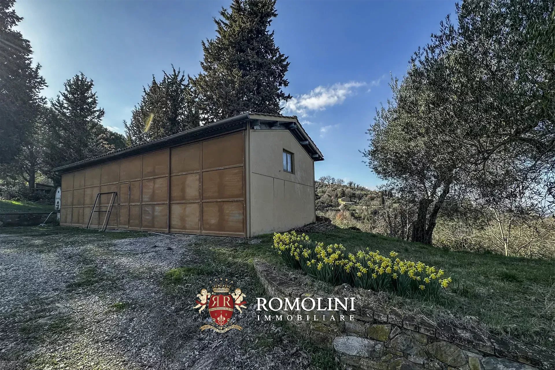 4 Bedroom Vineyard's Image 4
