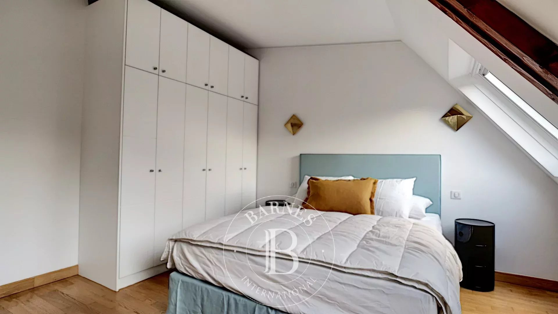 Daire Paris 9ème - picture 4