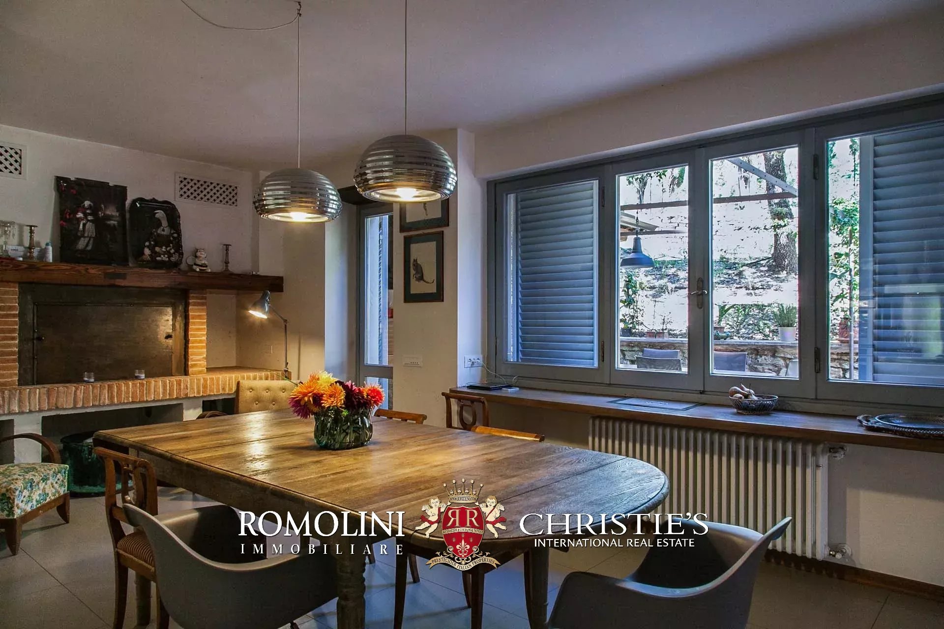 5 Bedroom Villa/Townhouse's Image 24