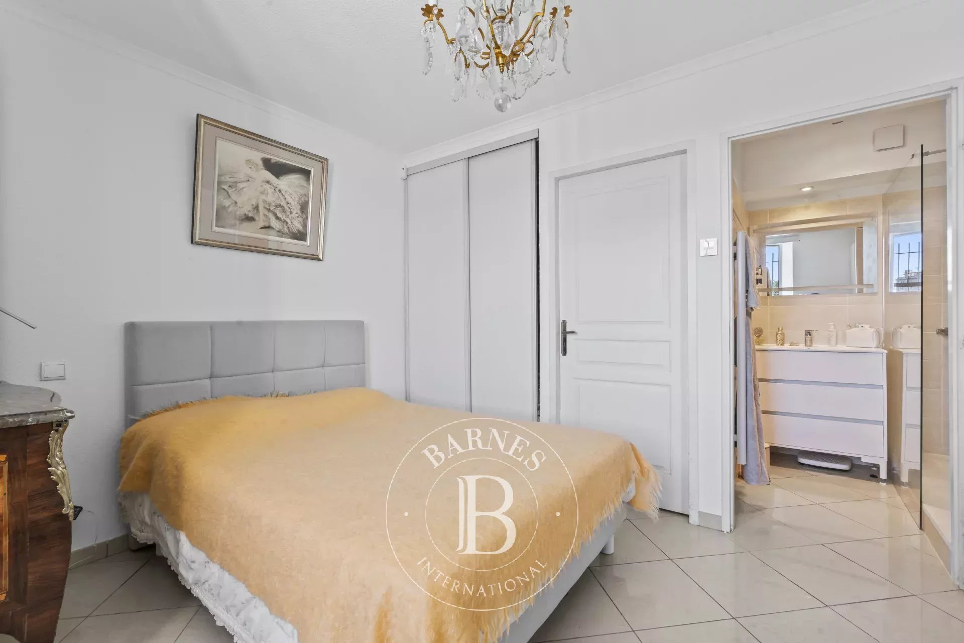 Daire Sainte-Maxime - picture 9