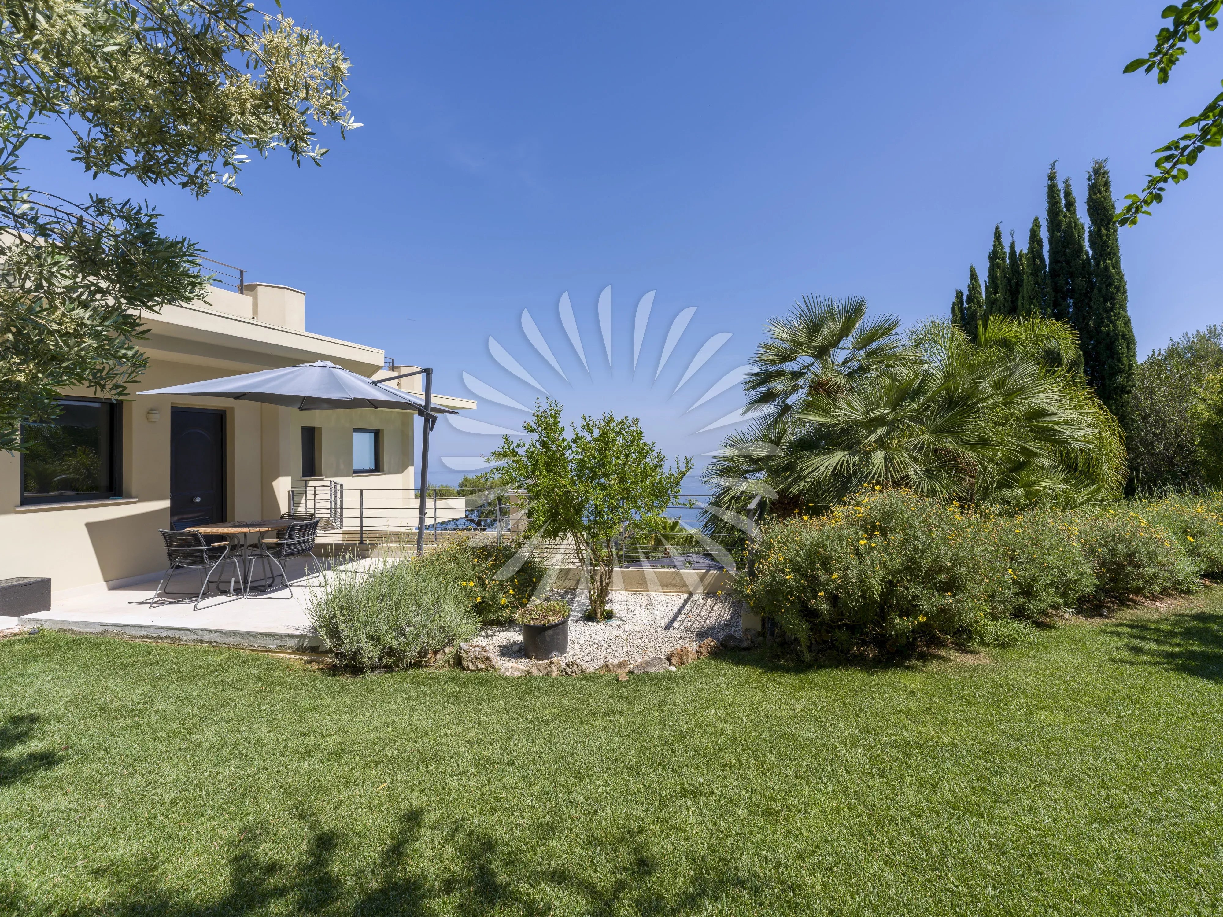 Stunning Villa - Minutes to Monaco