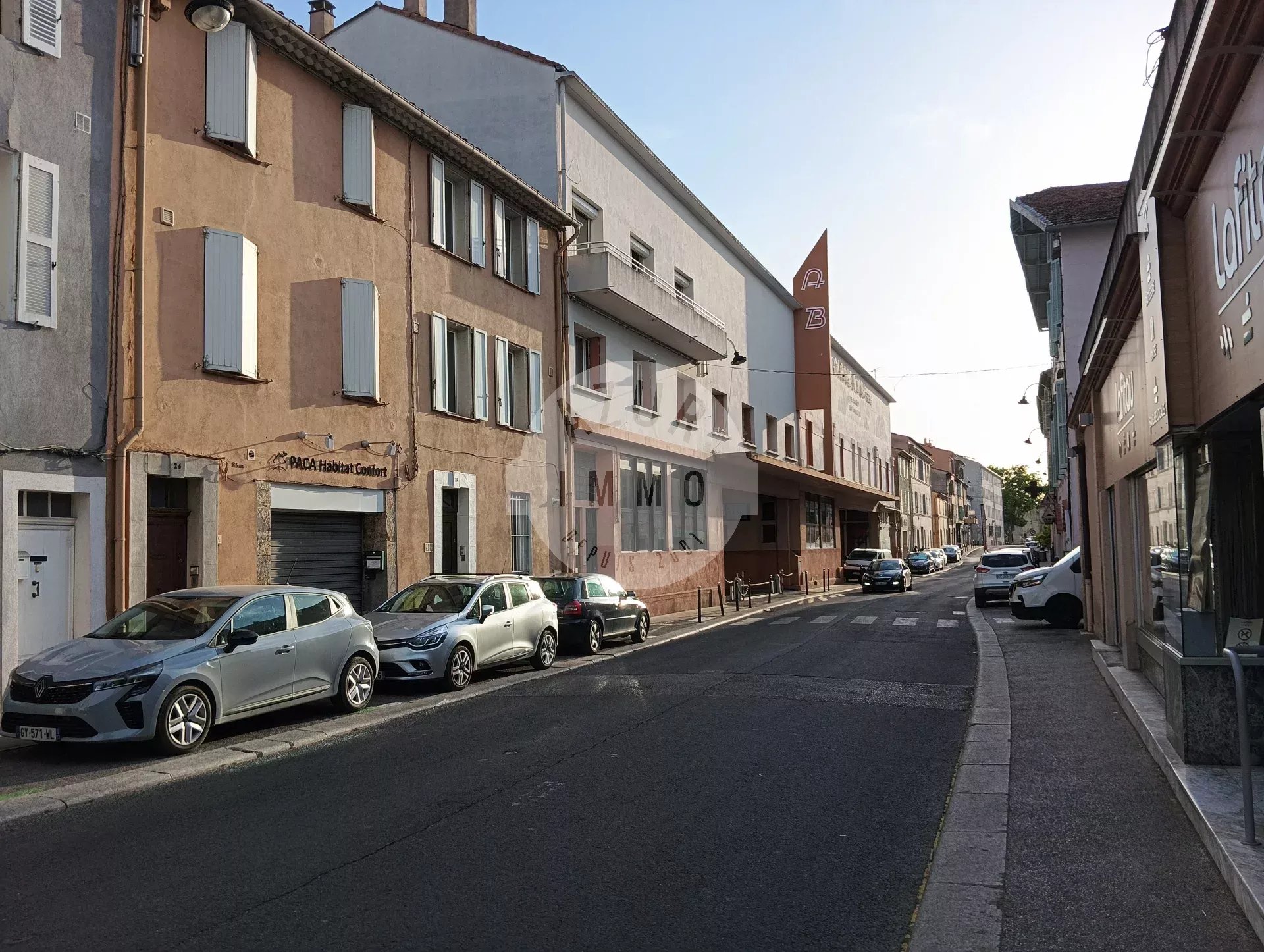 Agence immobilière de 