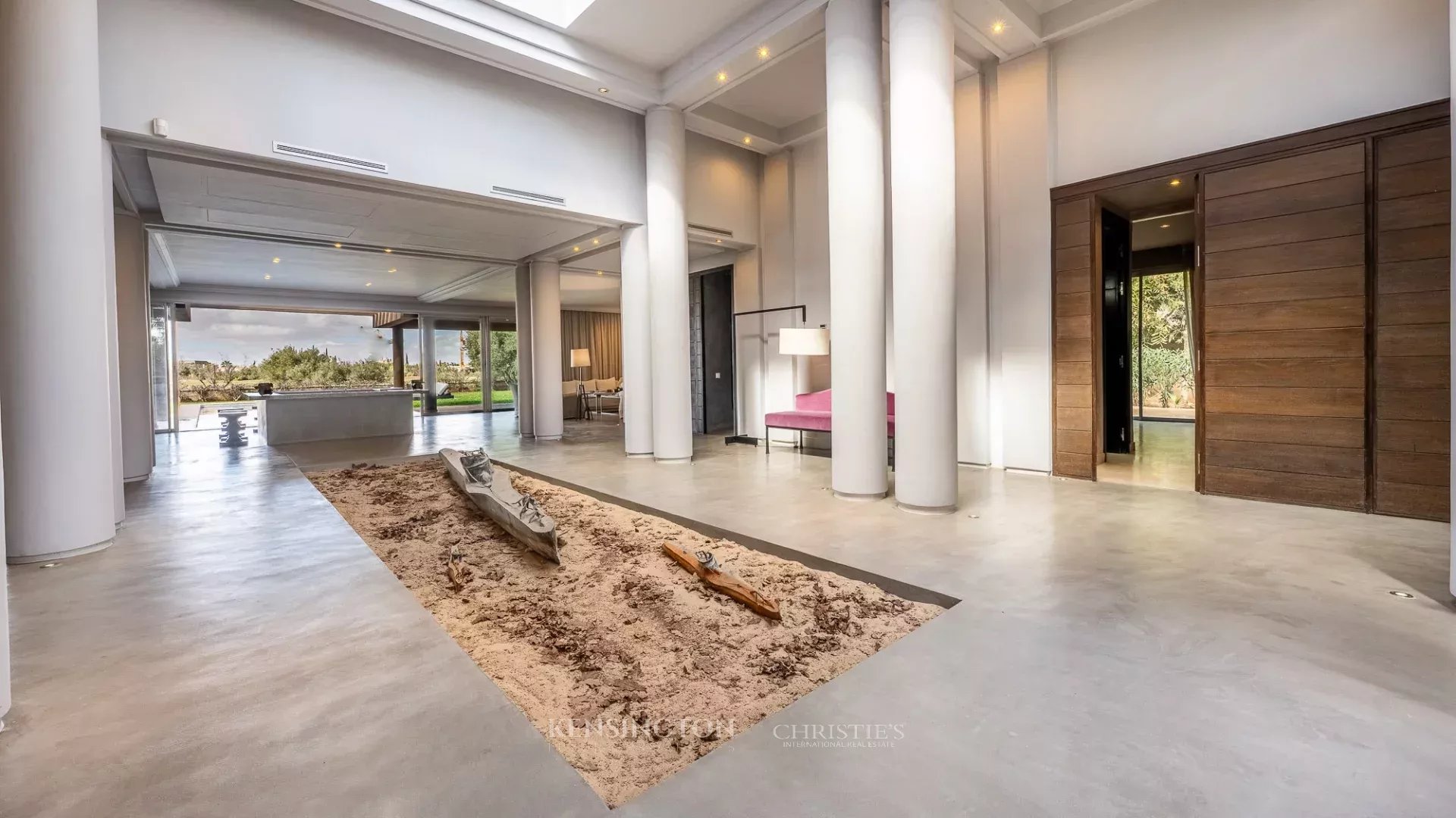 4 Bedroom Villa/Townhouse's Image 18