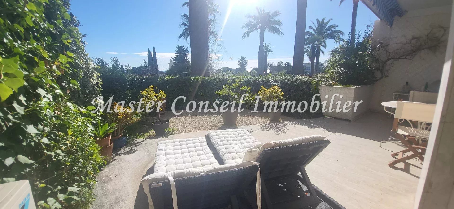 Cannes Croix des Gardes