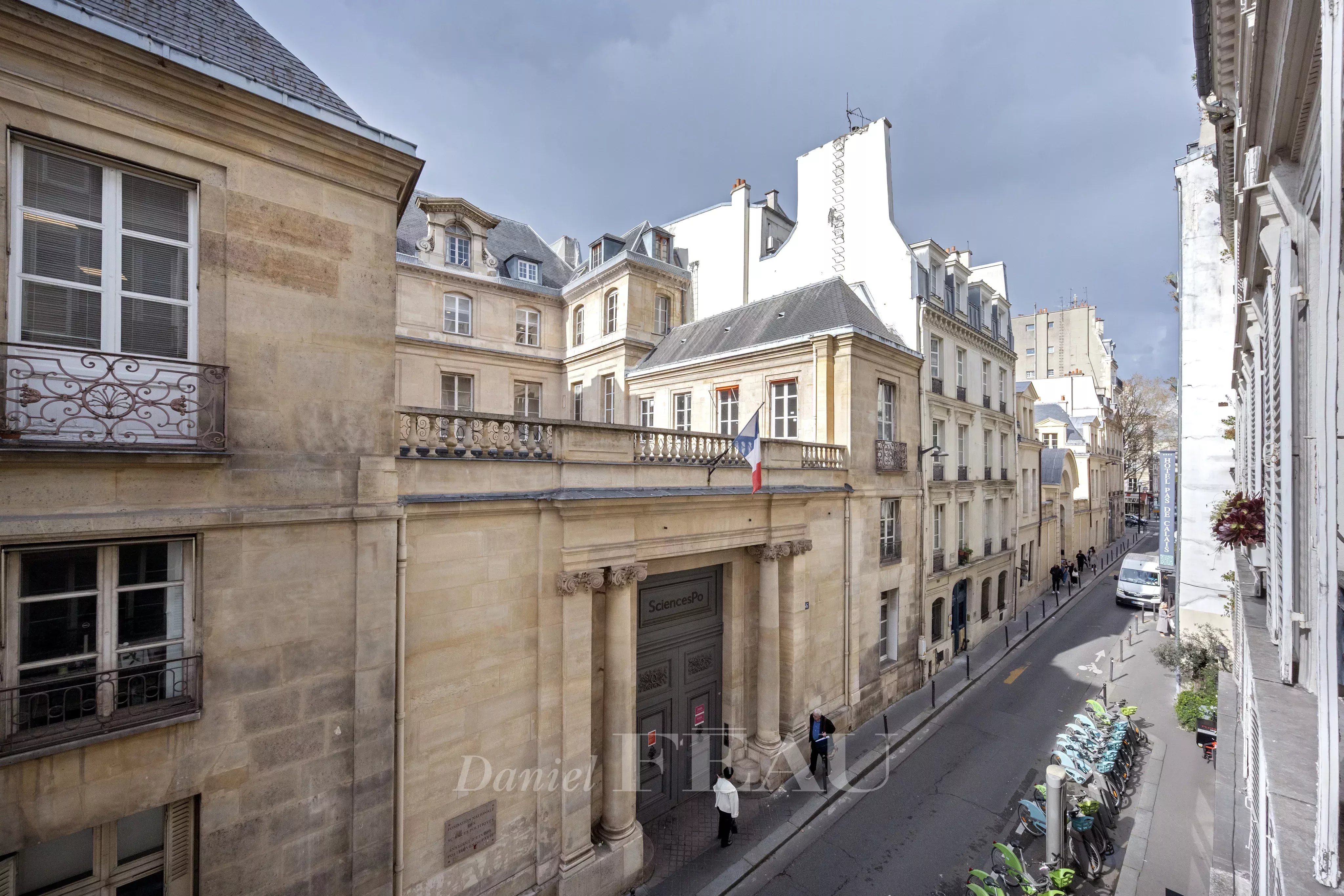 Sale Apartment Paris 6th