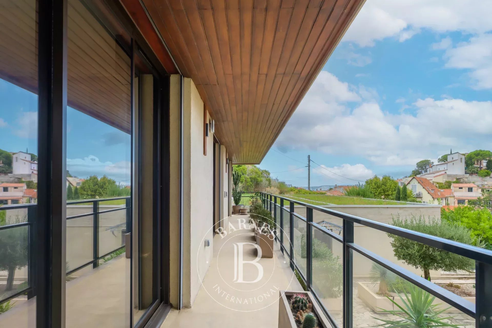 Daire Marseille 8ème - picture 11