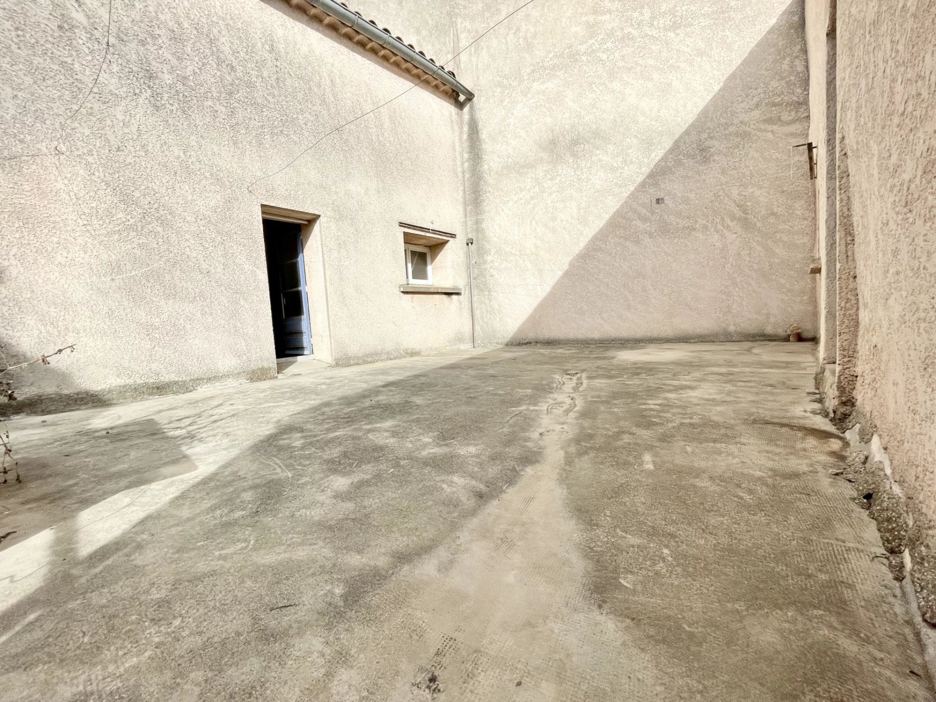 Vente Maison de village à rénover de 120m2 avec terrasse et