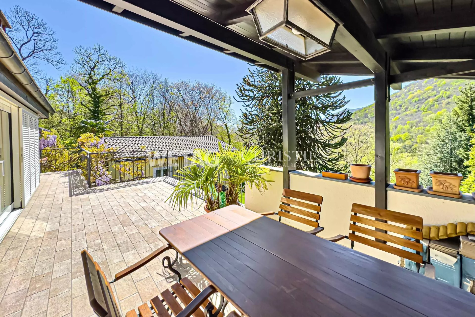 3 Bedroom Villa/Townhouse's Image 8