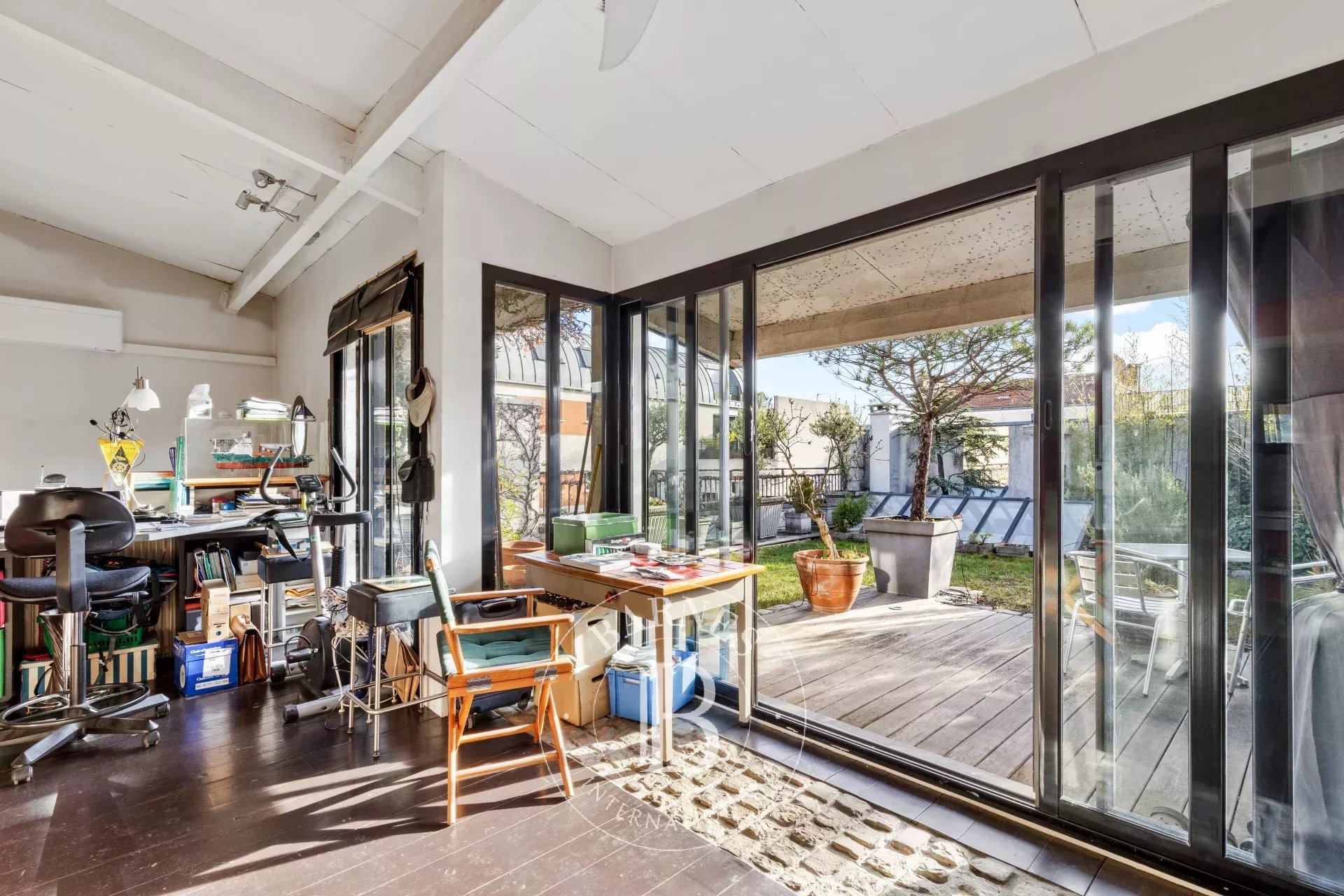 Daire Montreuil - picture 11