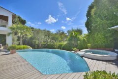 Le Cannet modern renovated villa close to historical centre — photo 5 of 7