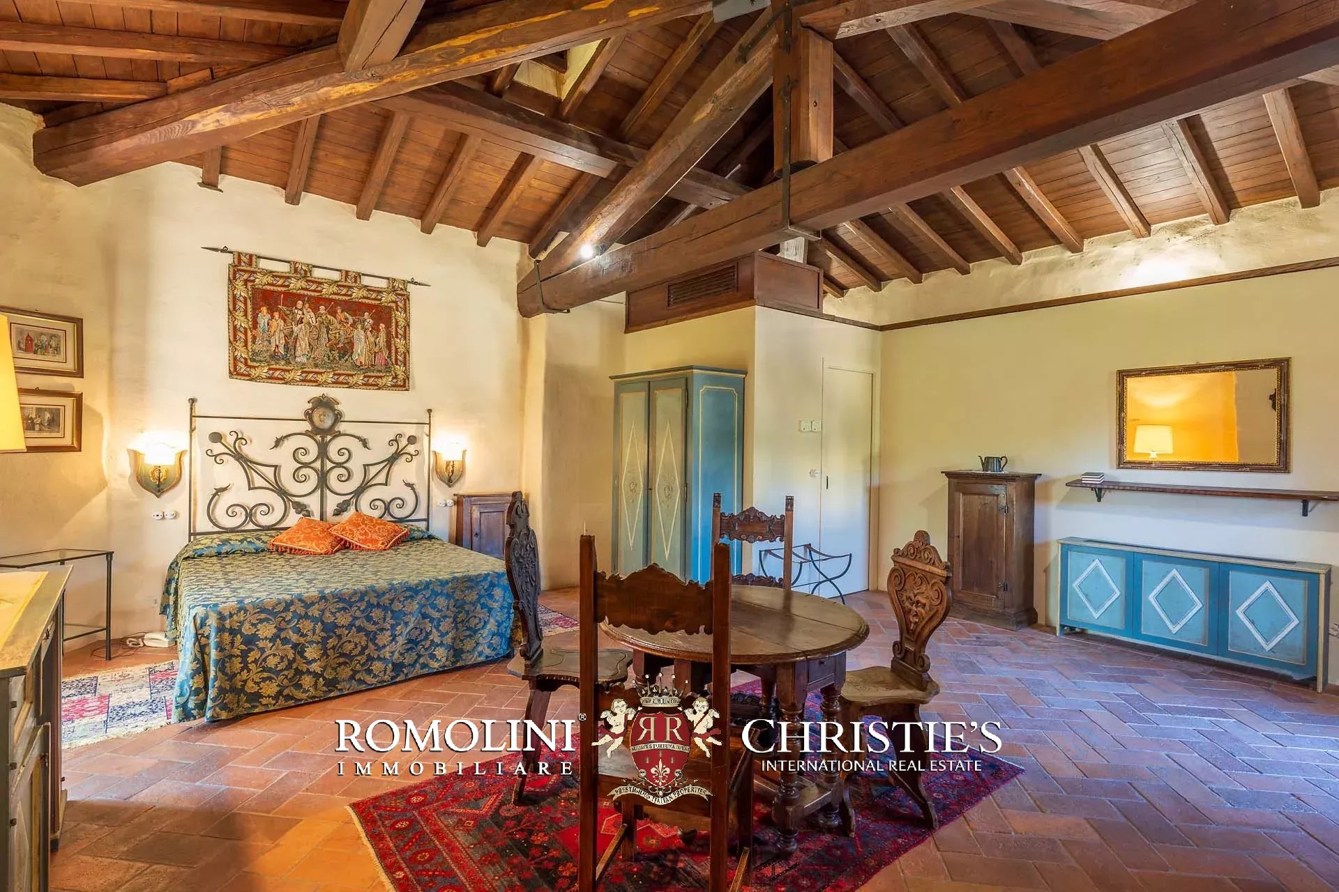 16 Bedroom Villa/Townhouse's Image 35