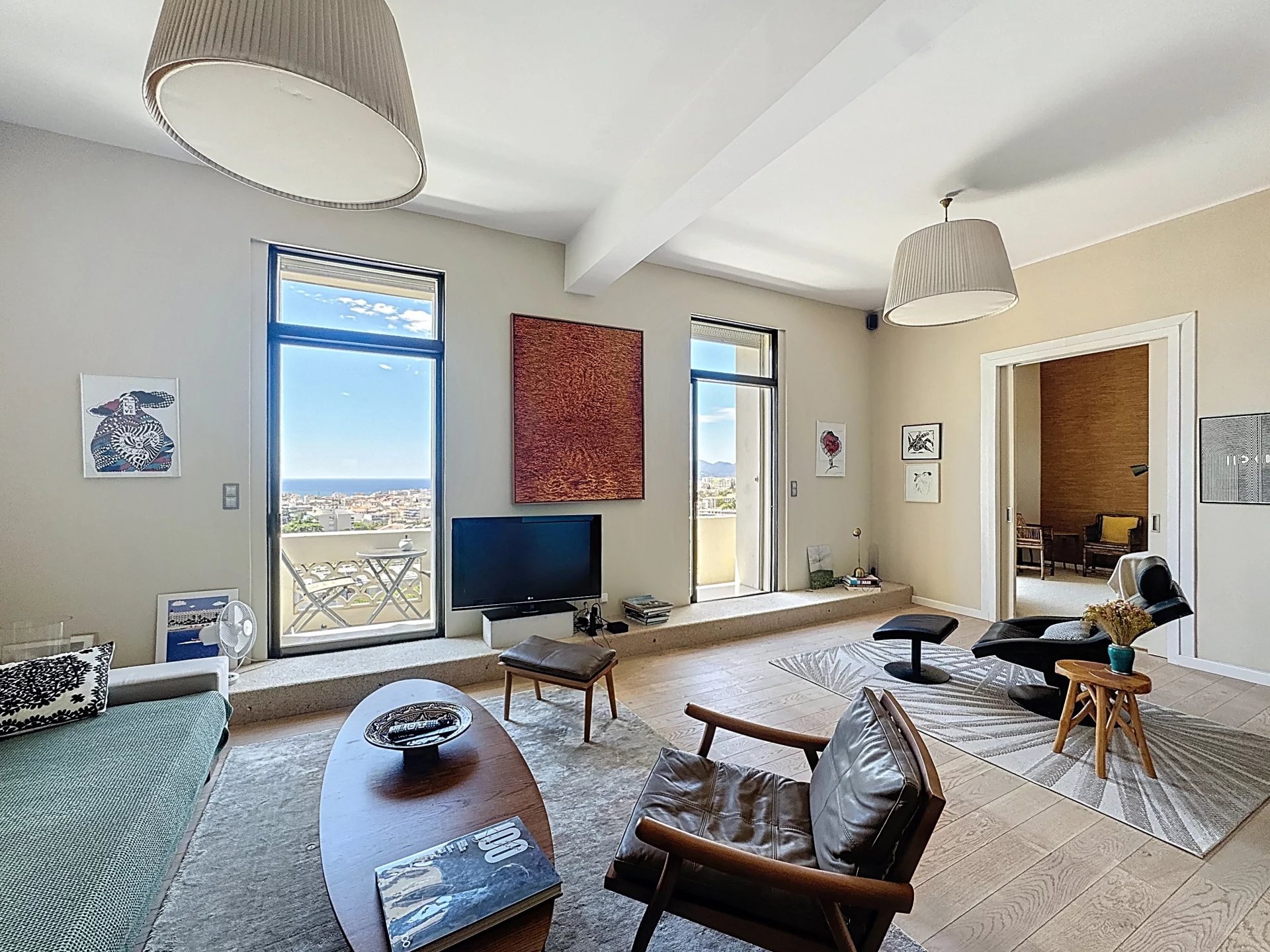 APPARTEMENT D'EXCEPTION 4 PIECES 147m² VUE MER PANORAMIQUE