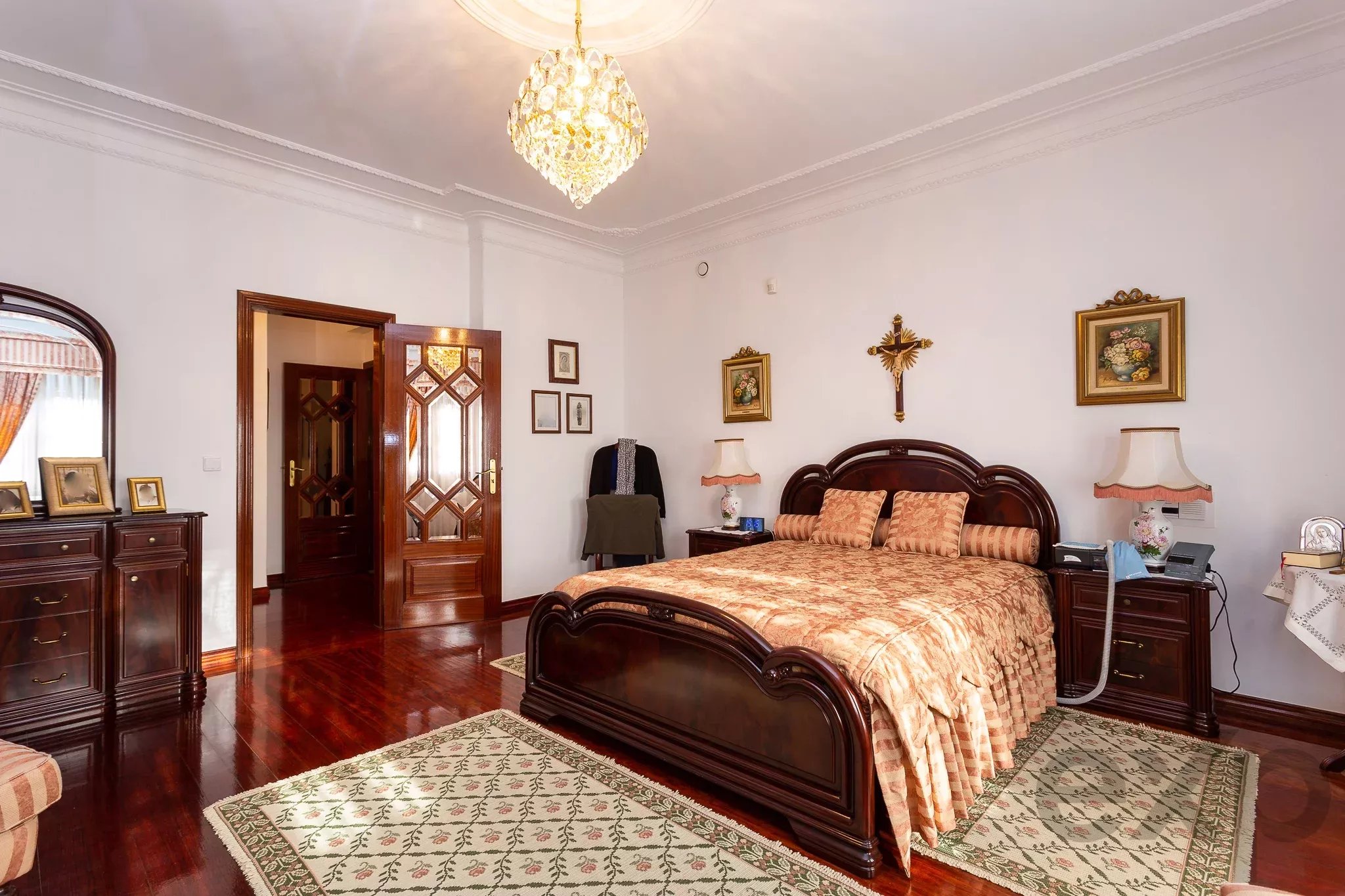 Prestigious Residence with Swimming Pool 87053100 image 25