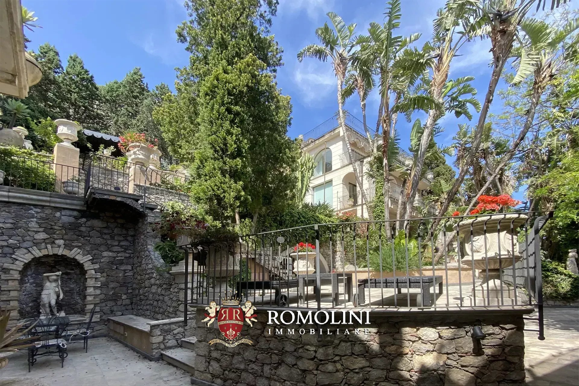 LUXURY SEA VIEW VILLA WITH POOL FOR SALE IN TAORMINA, SICILY