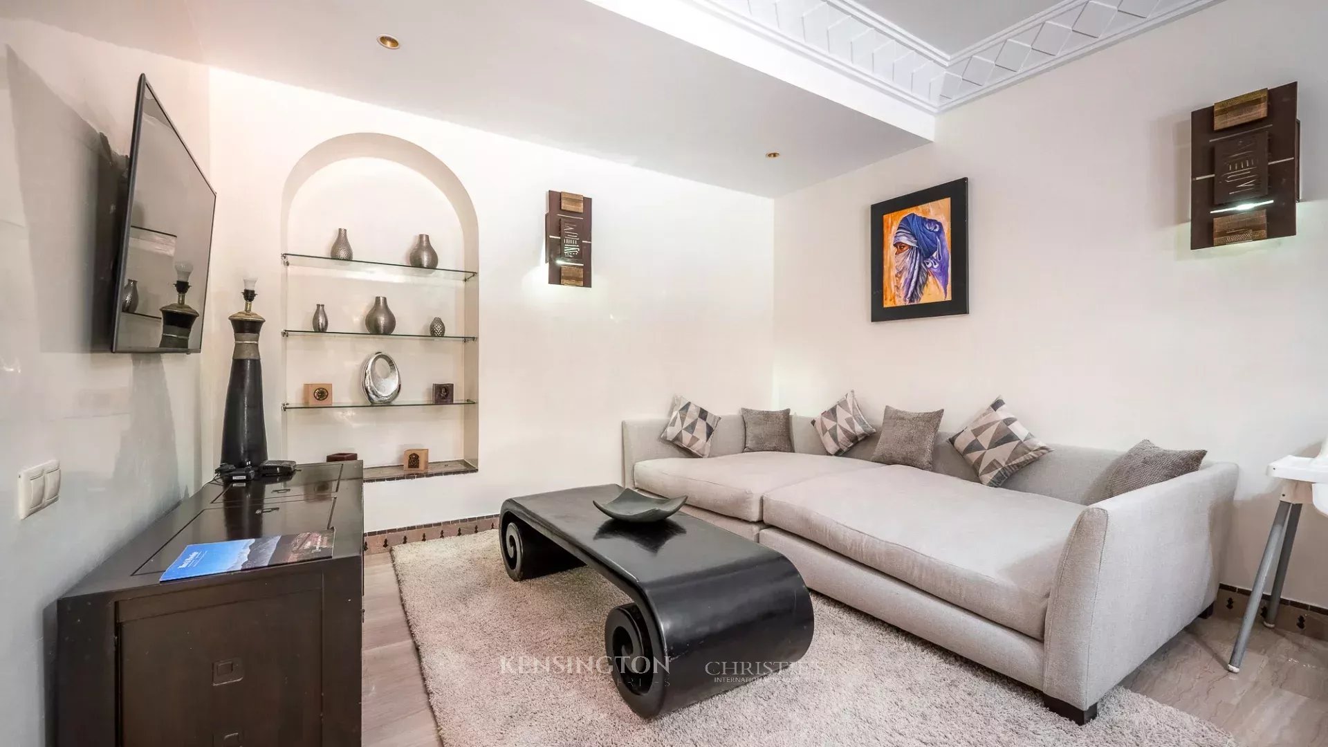 3 Bedroom Apartment/Flat's Image 3