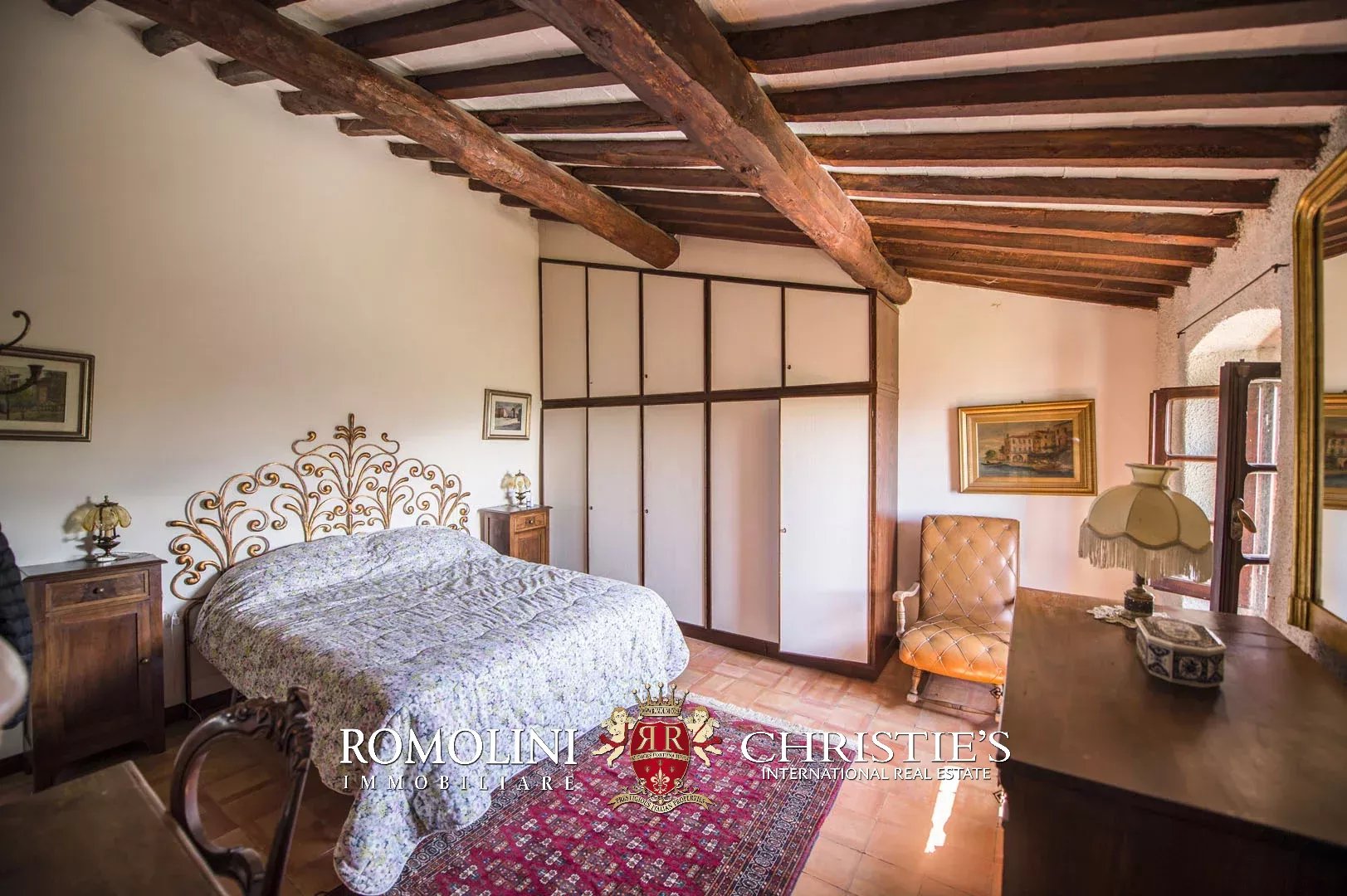 5 Bedroom Villa/Townhouse's Image 16