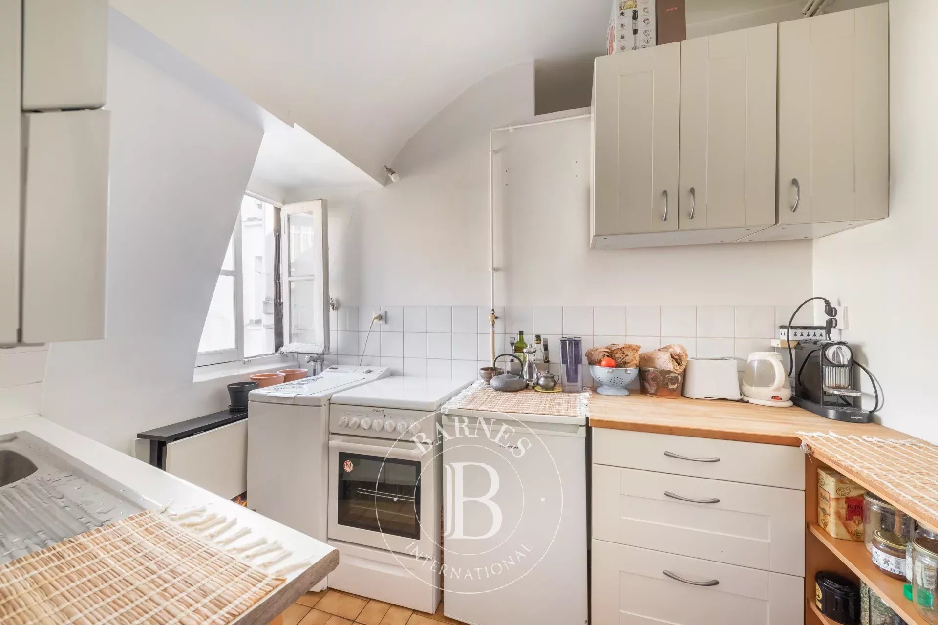 Daire Paris 3ème - picture 10