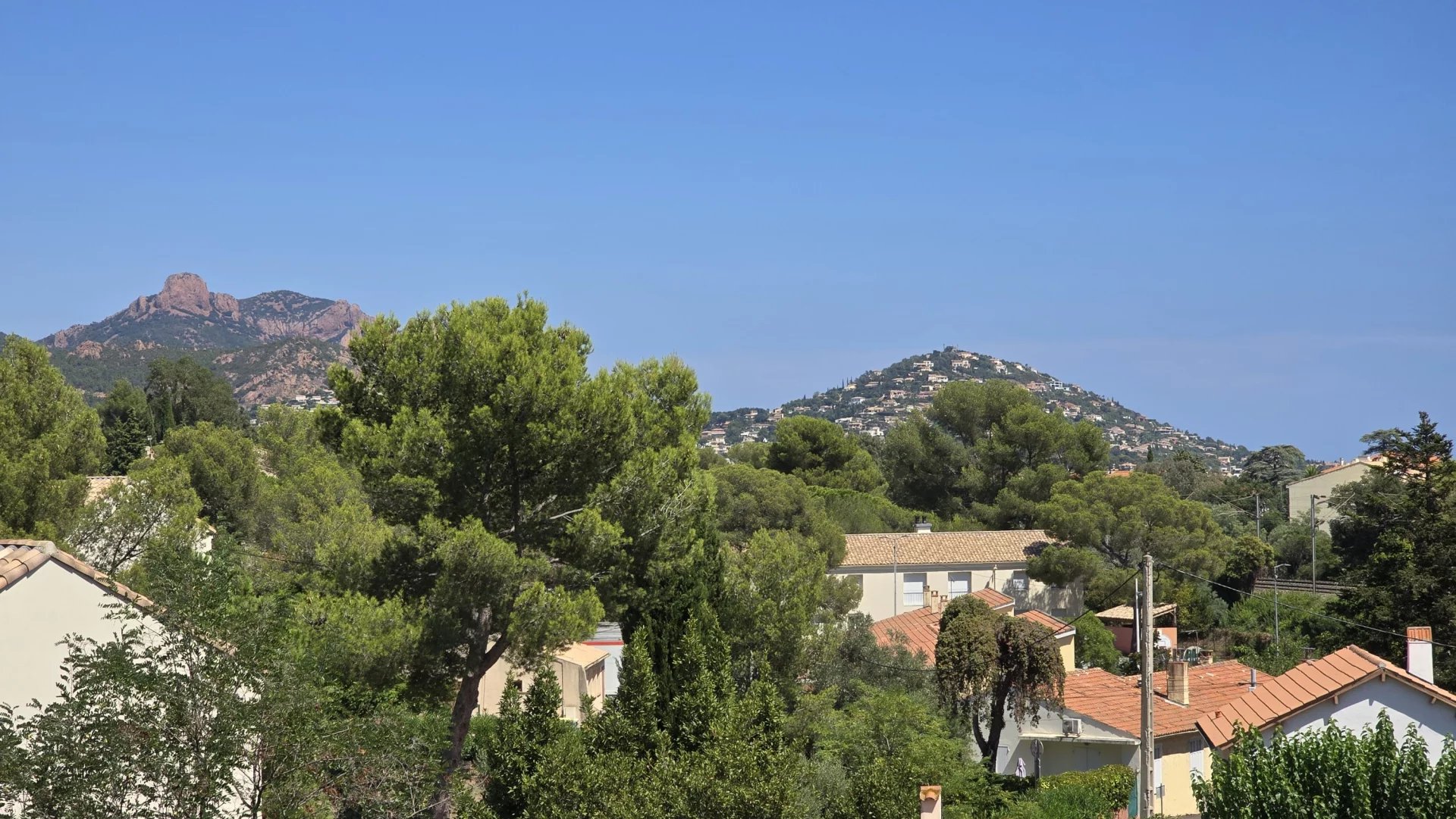 Vente appartement 4 pièces dernier étage - résidence neuve proche de la mer  à Saint-Raphael