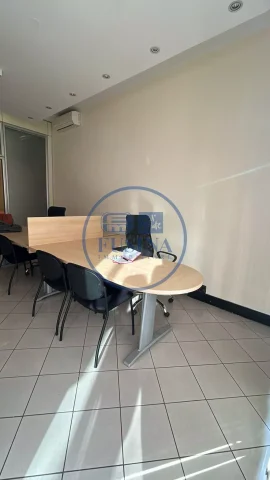 Negozio---Locale-commerciale-in-affitto---Bolzano-2