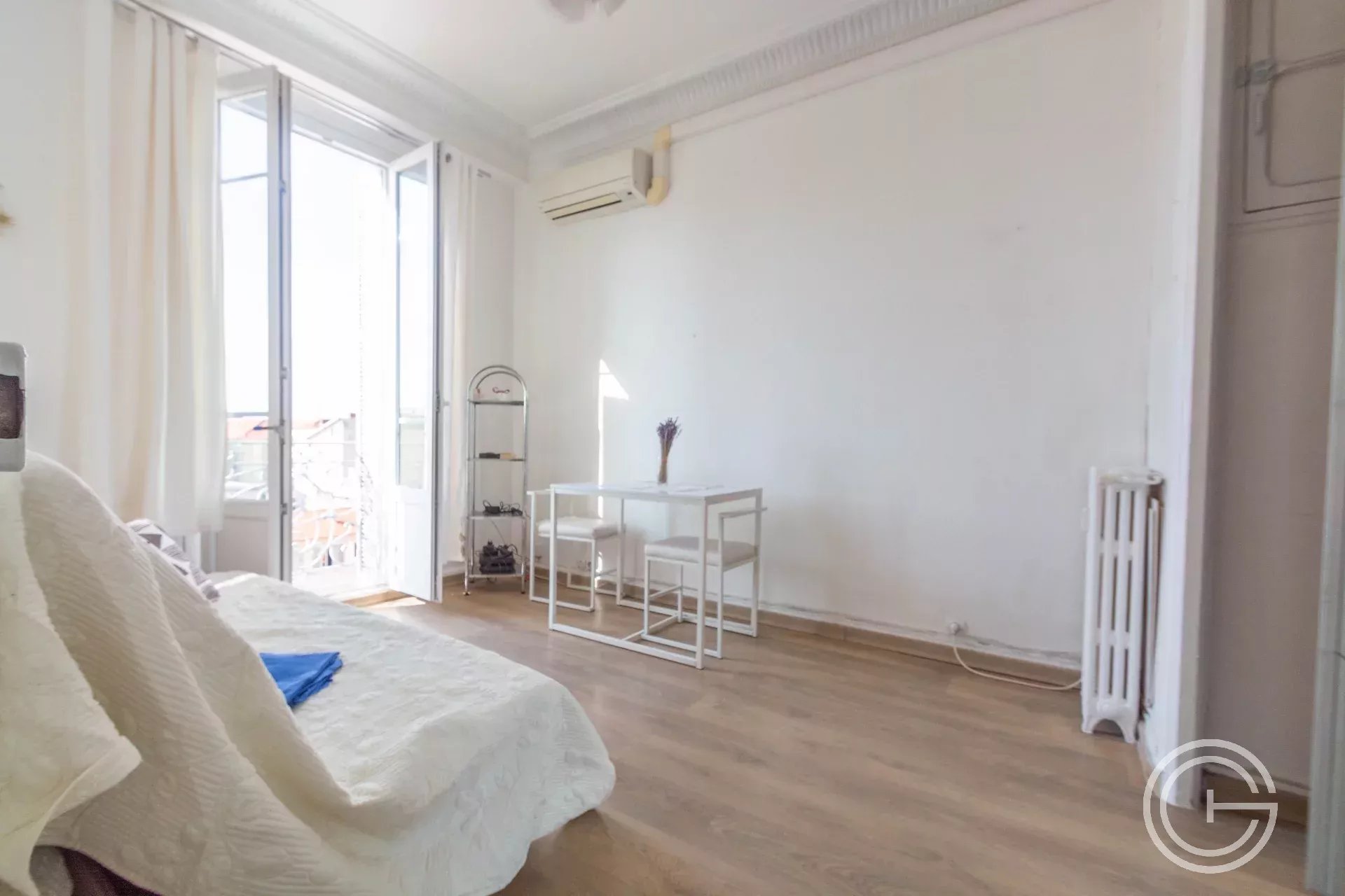 Location Appartement Nice Carré d'or
