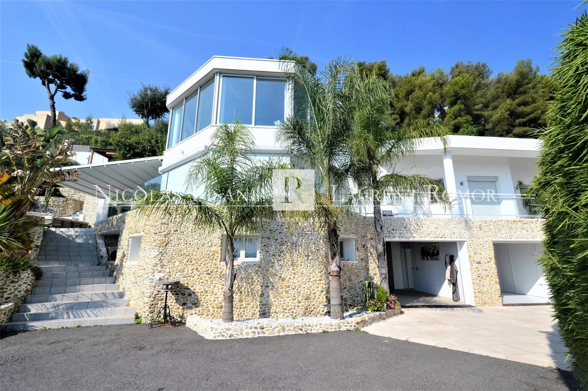 Agence immobilière de Nicolas Pisani & Laurent Romor