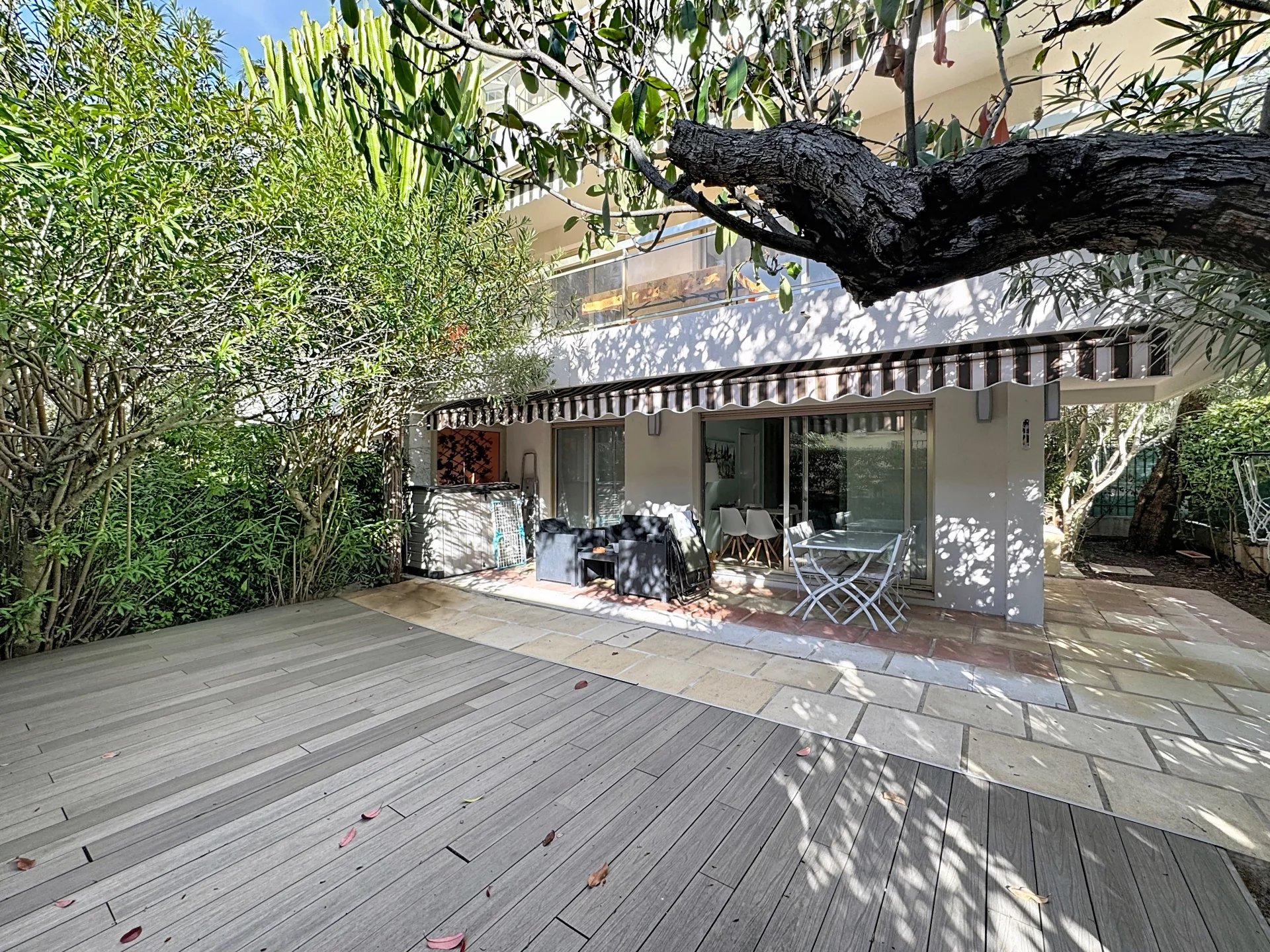 Agence immobilière de J P L