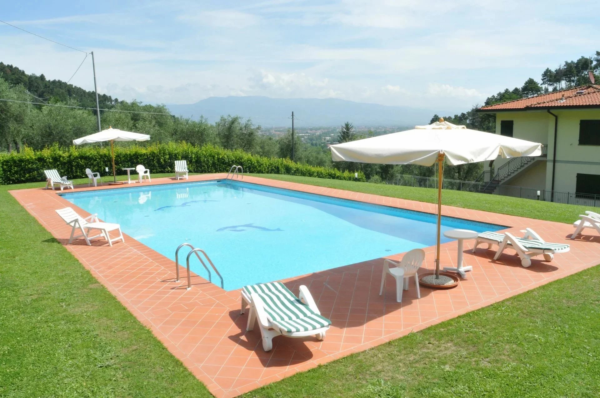 ITALIA, TOSCANA,  SAN LORENZO A VACCOLI (LUCCA), VILLA CON PISCINA, 8 PERSONE