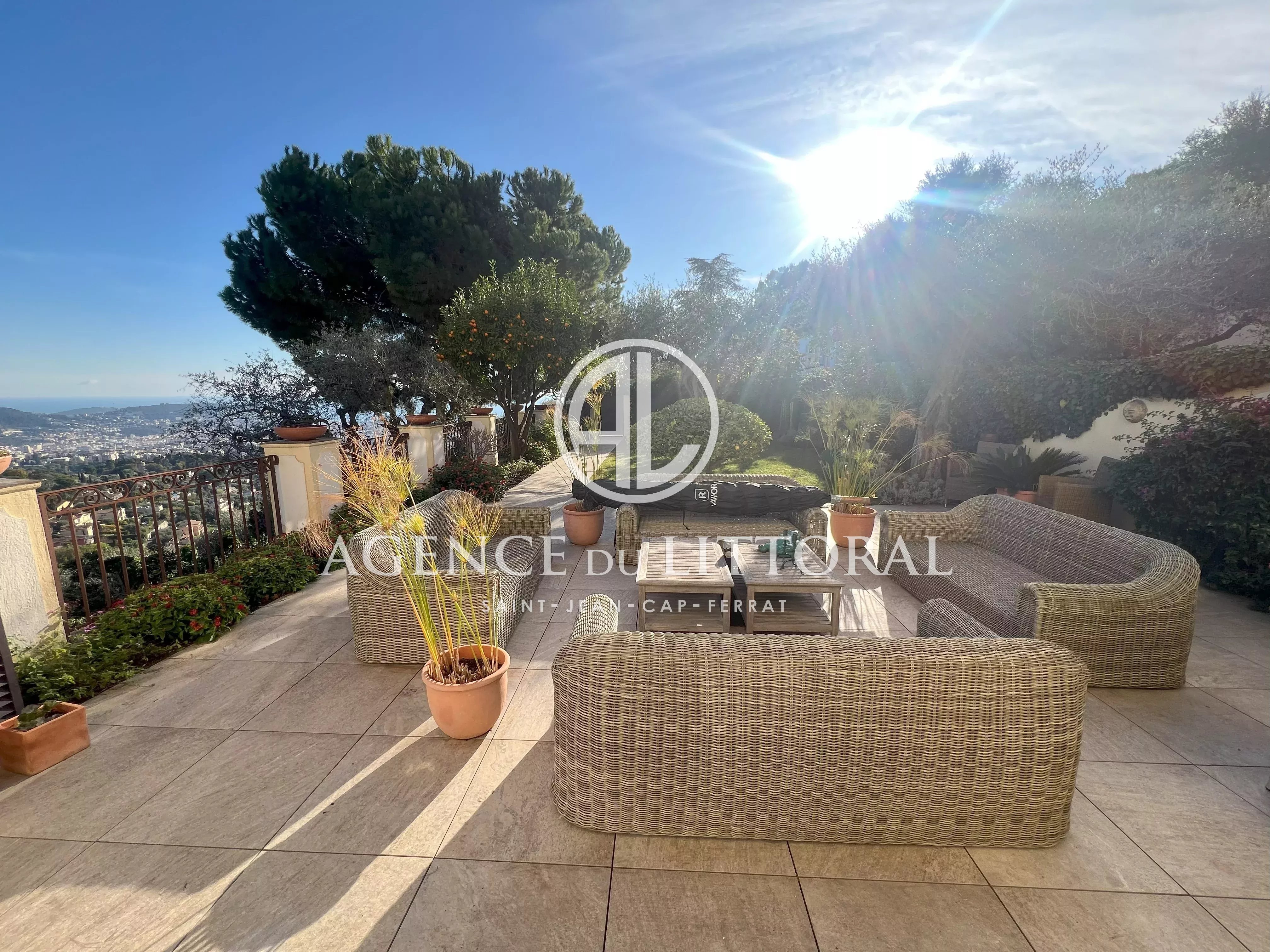 6 pièces 243 m² Appartement d’exception sur les hauteurs de Gairault à Nice