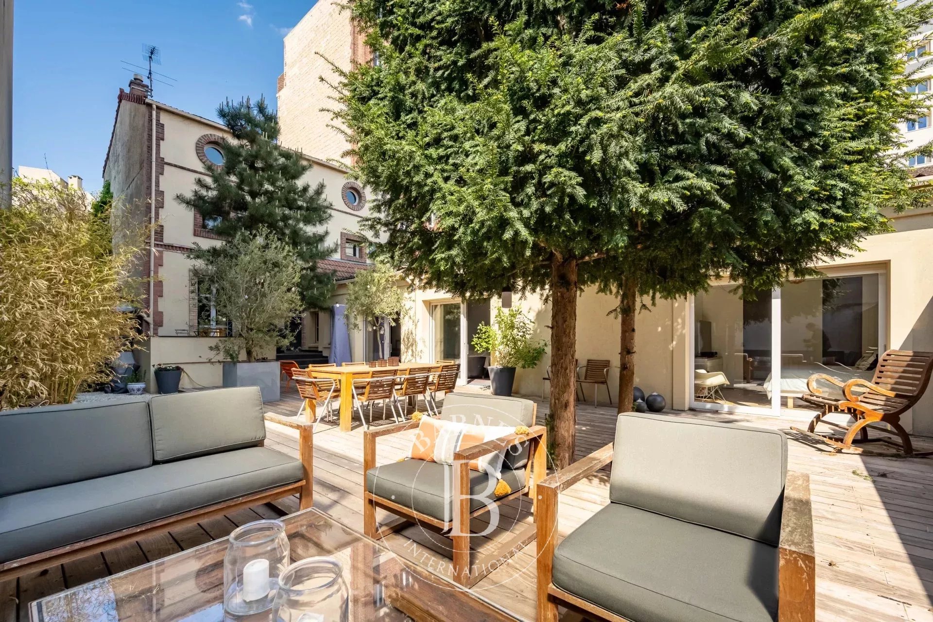 House Courbevoie  -  ref 83339110 (picture 2)