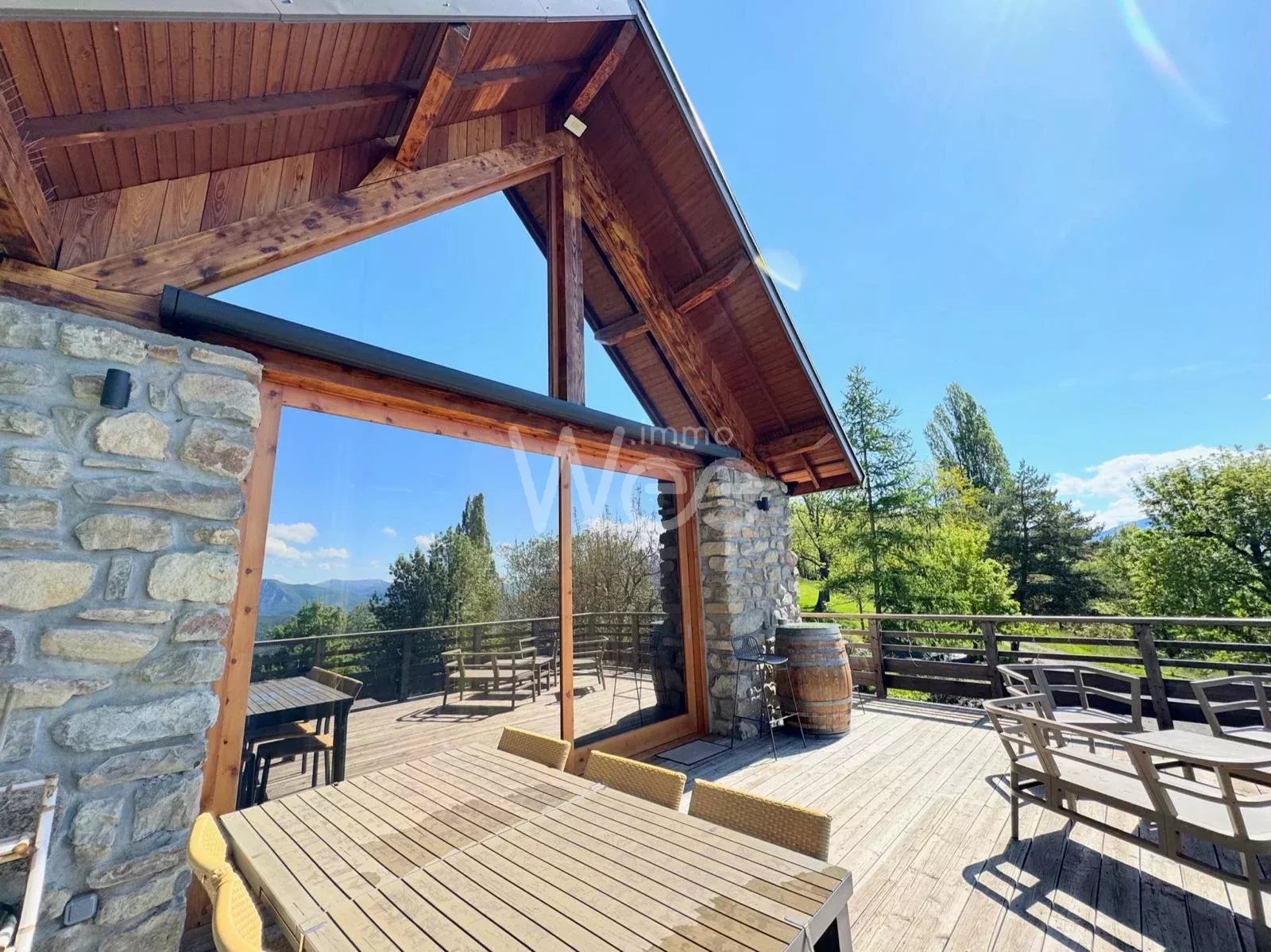 Lac  de Serre Ponçon propriété 7 P