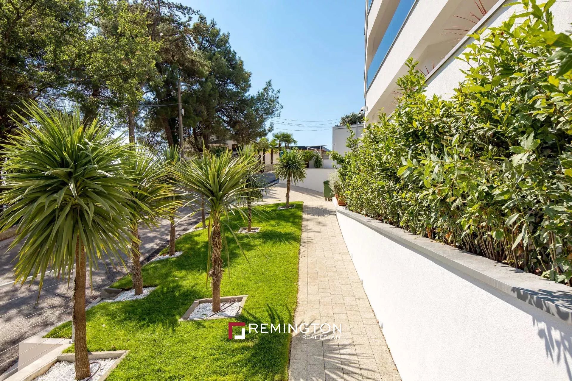 2 Bedroom Apartment/Flat's Image 7