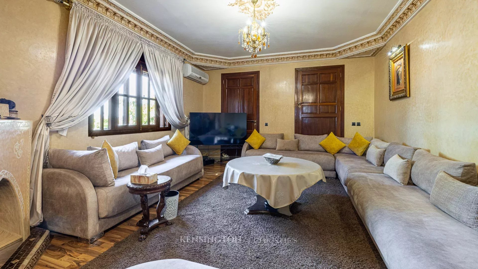 6 Bedroom Villa/Townhouse's Image 21