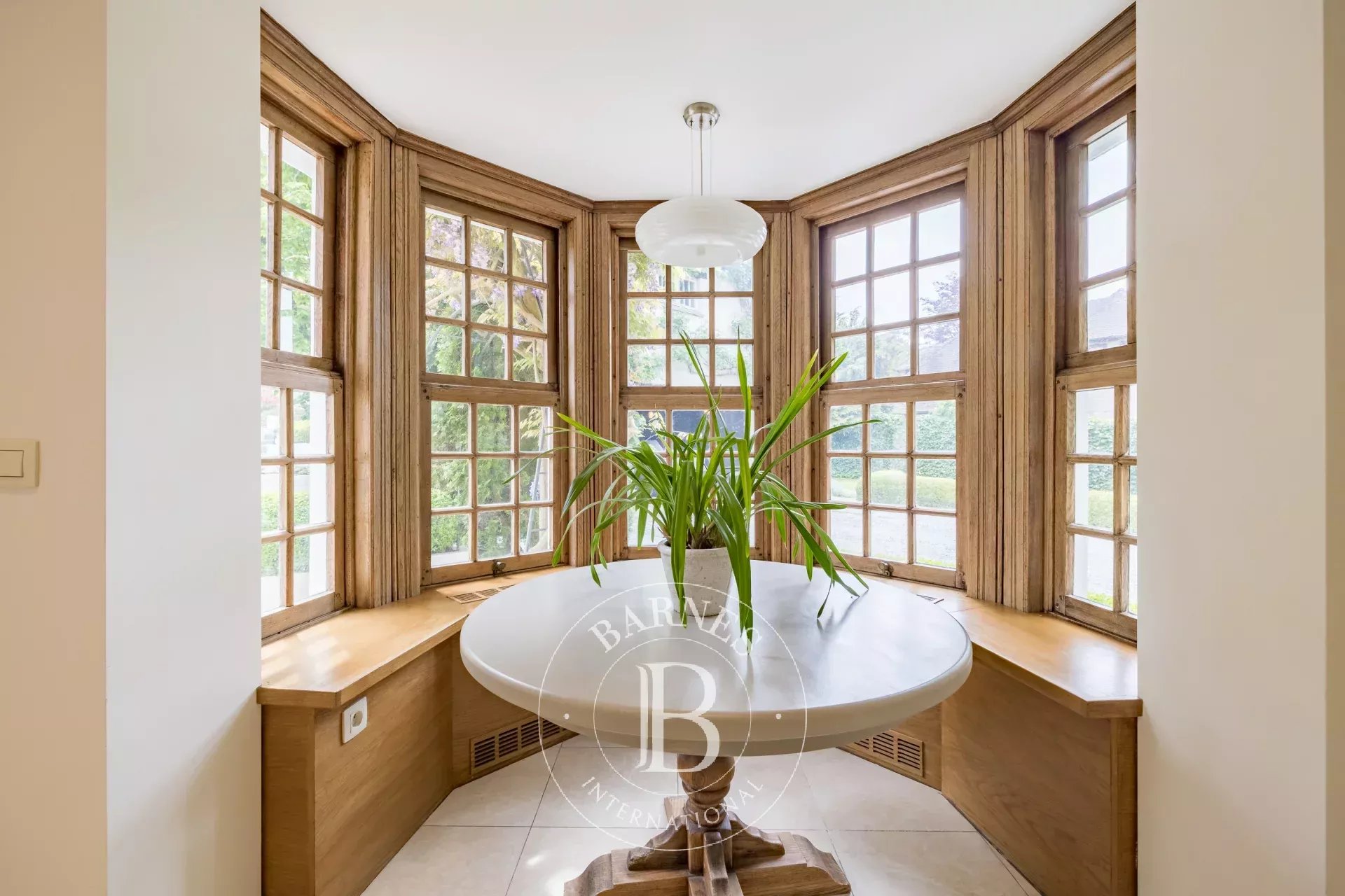 Charming villa in a sought-after neighborhood of Lasne.