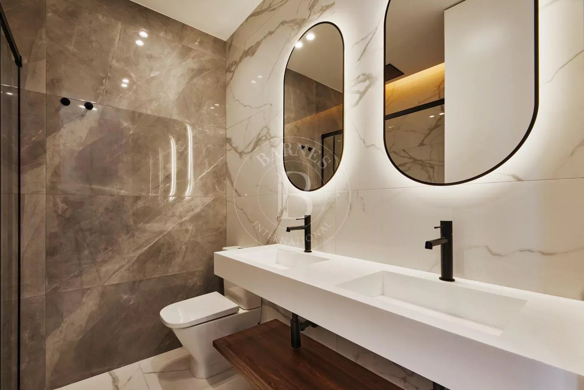 Daire Madrid - picture 12