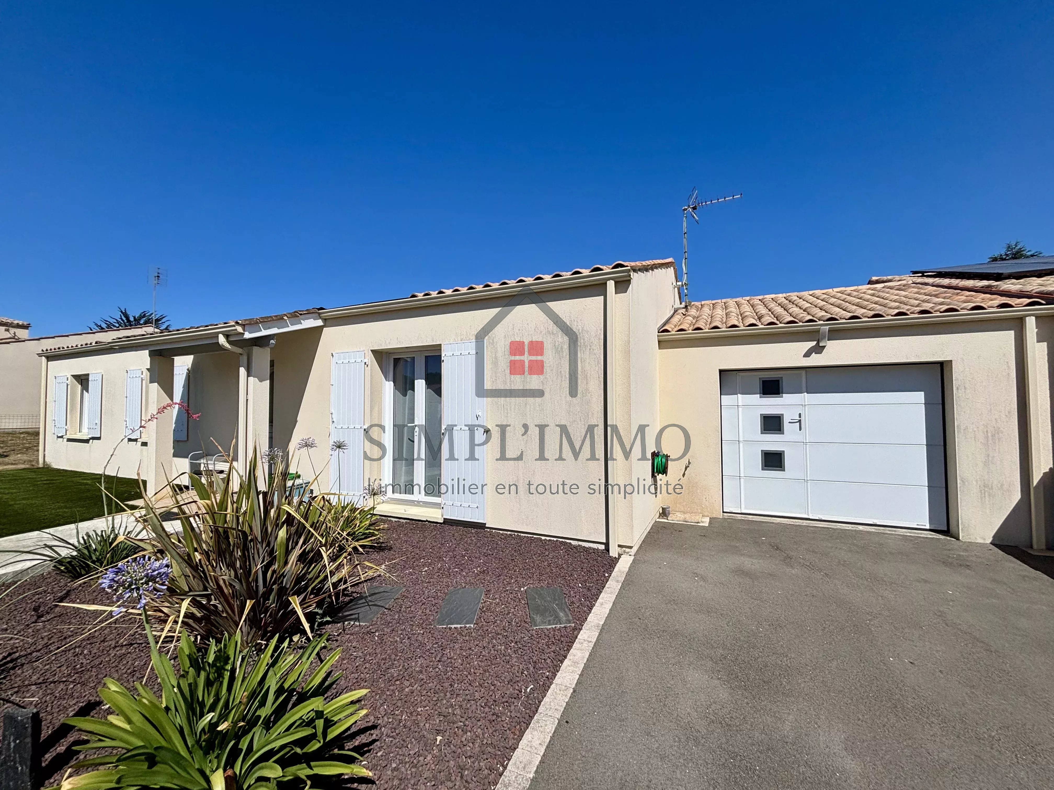 Agence immobilière de 