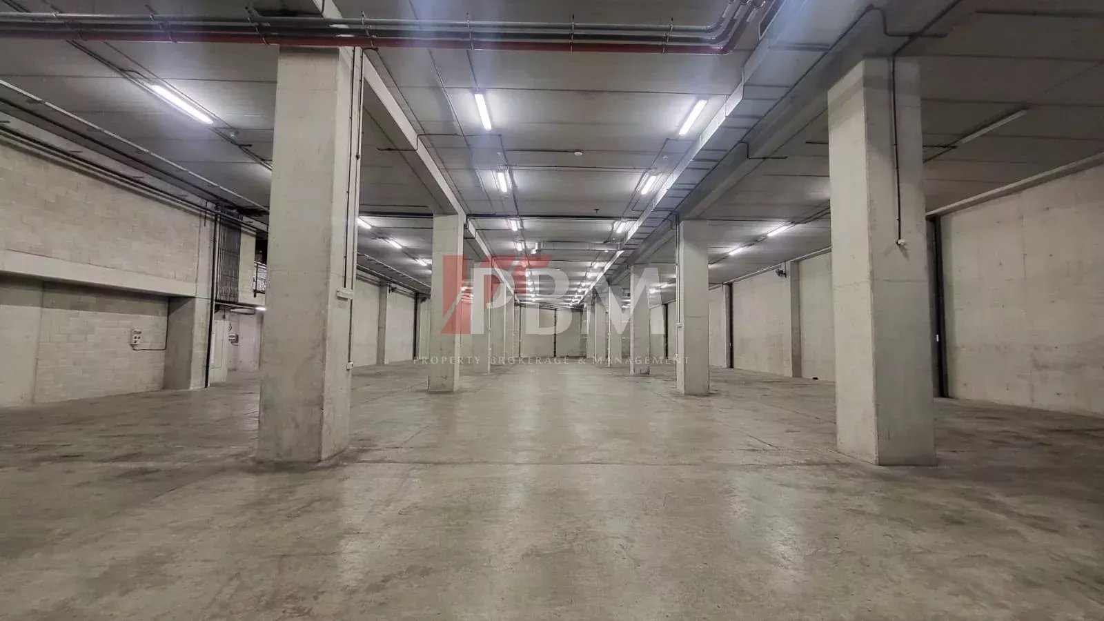 Warehouse For Rent