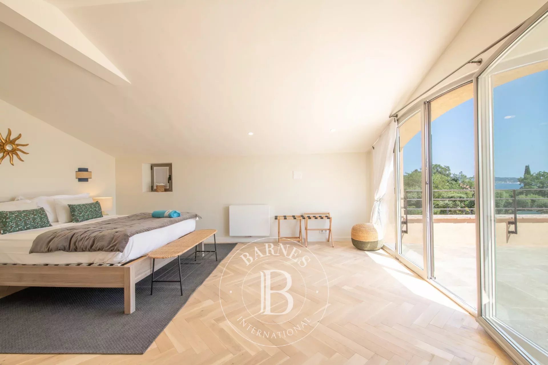 Grimaud  - Property 7 Bedrooms - picture 15