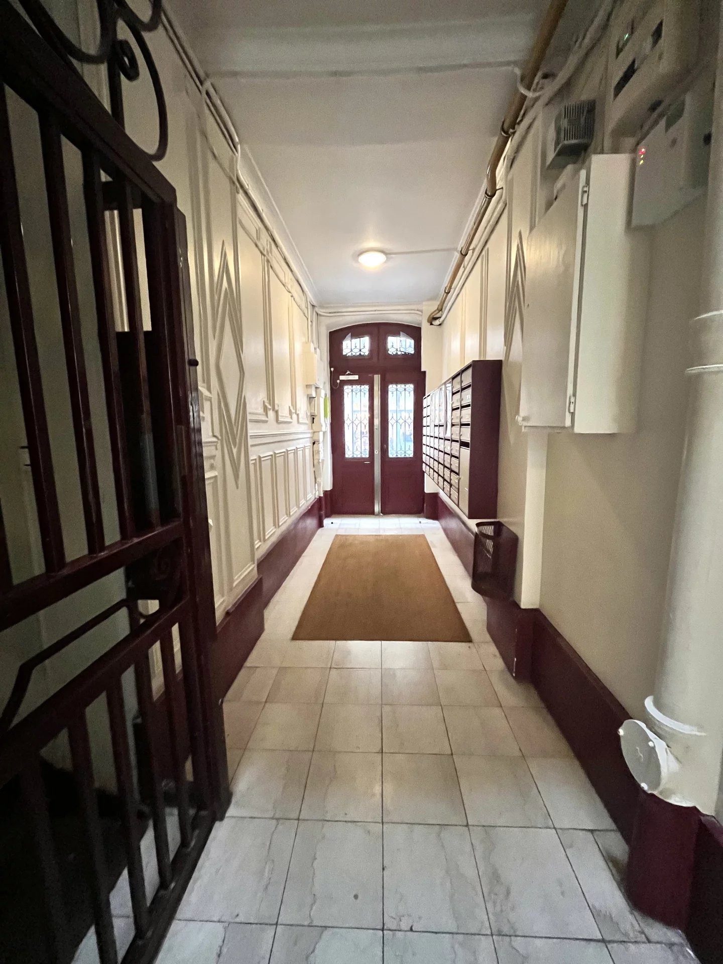 75004/ Hôtel de Ville: superbe studio