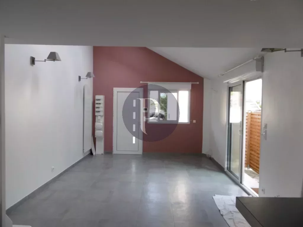 location-maison-2-pieces-ballainvilliers-83873051