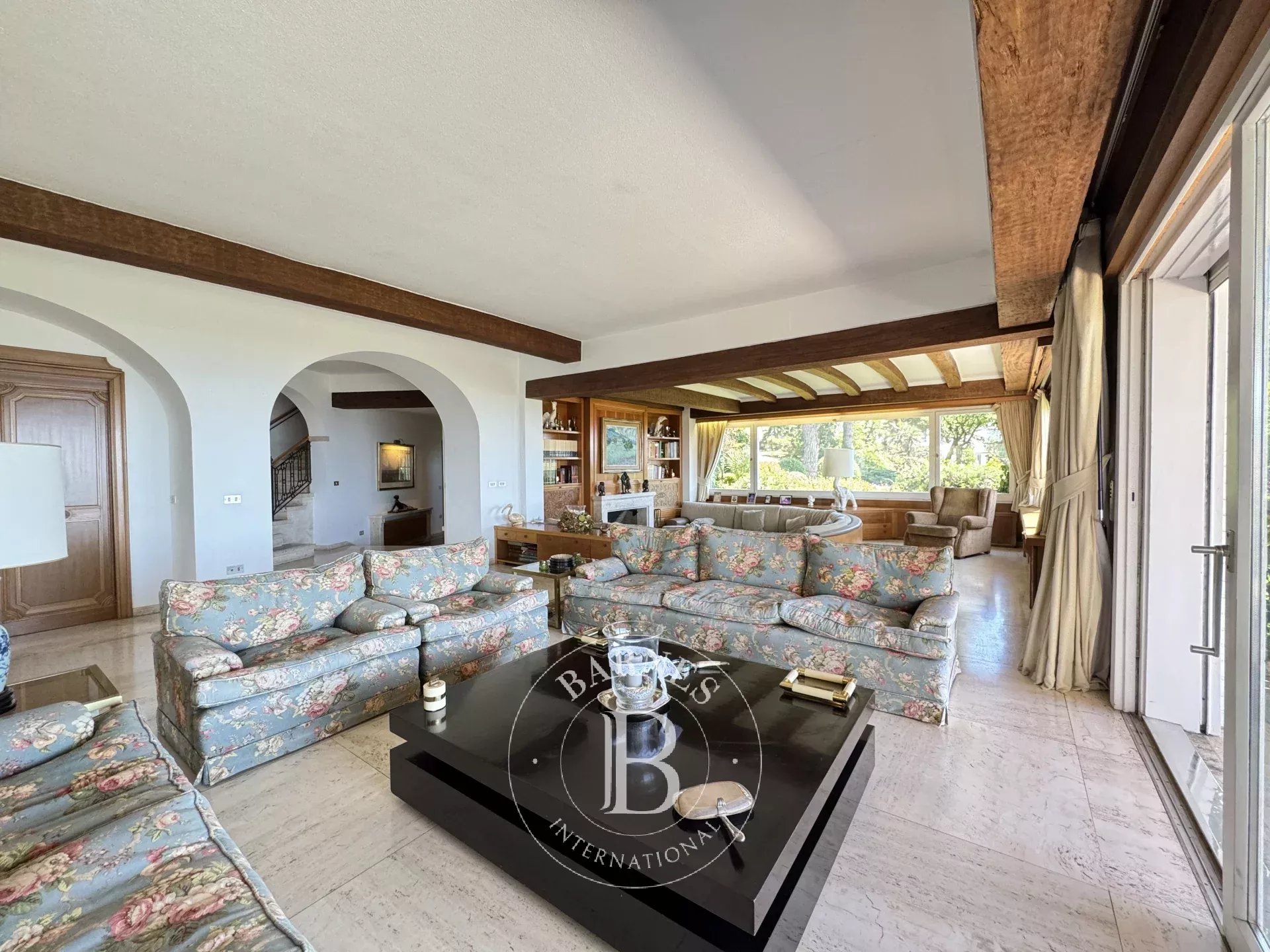 Ev Cabrils - picture 24