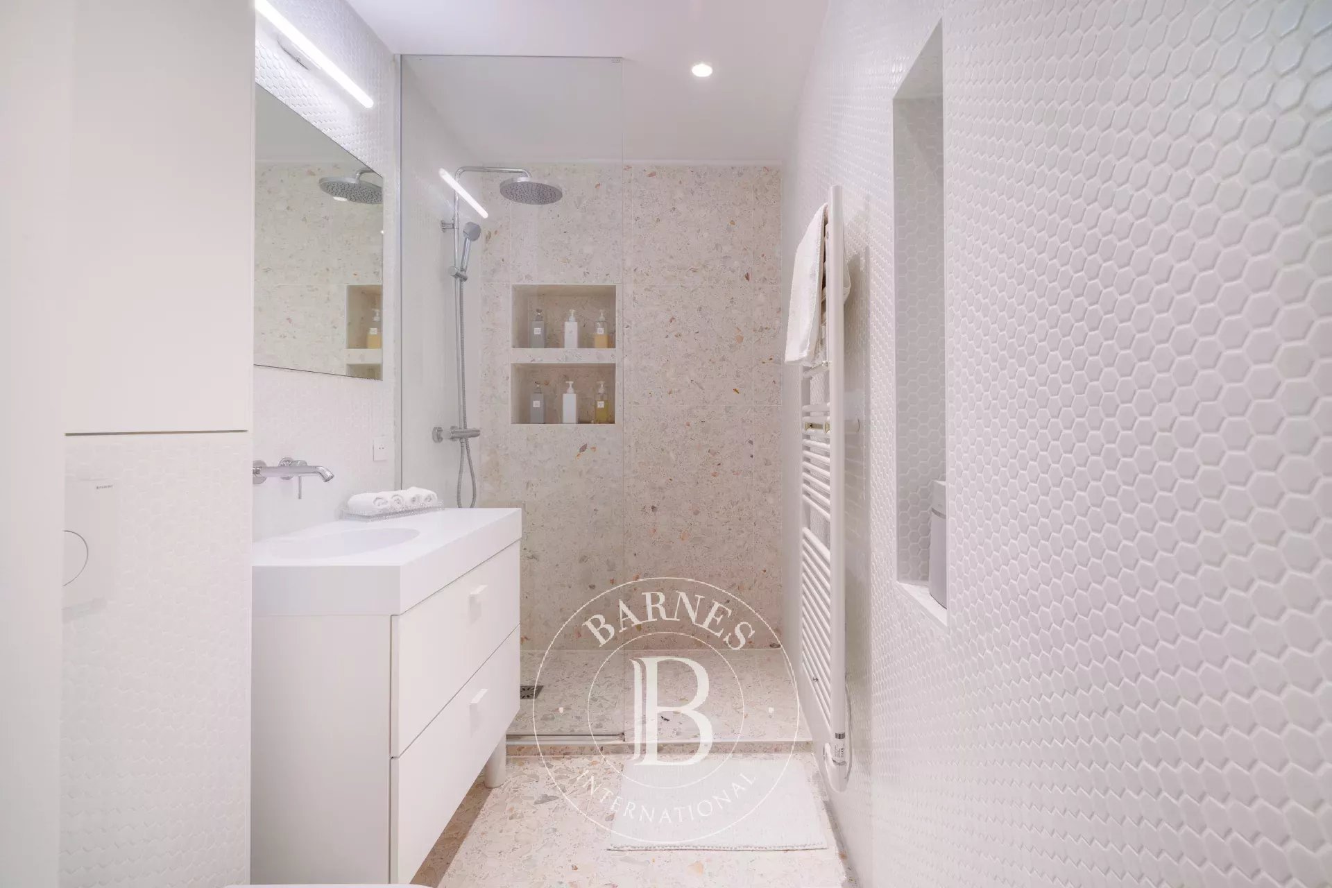 Daire Paris 3ème - picture 18