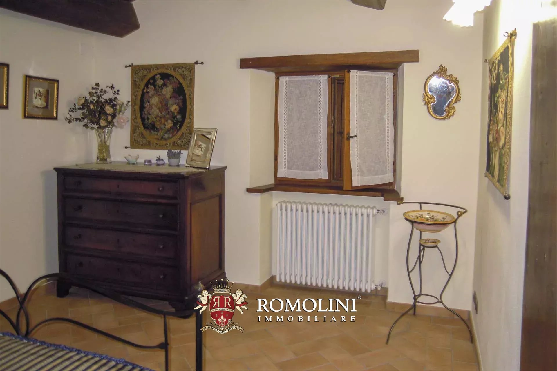 10 Bedroom Villa/Townhouse's Image 44