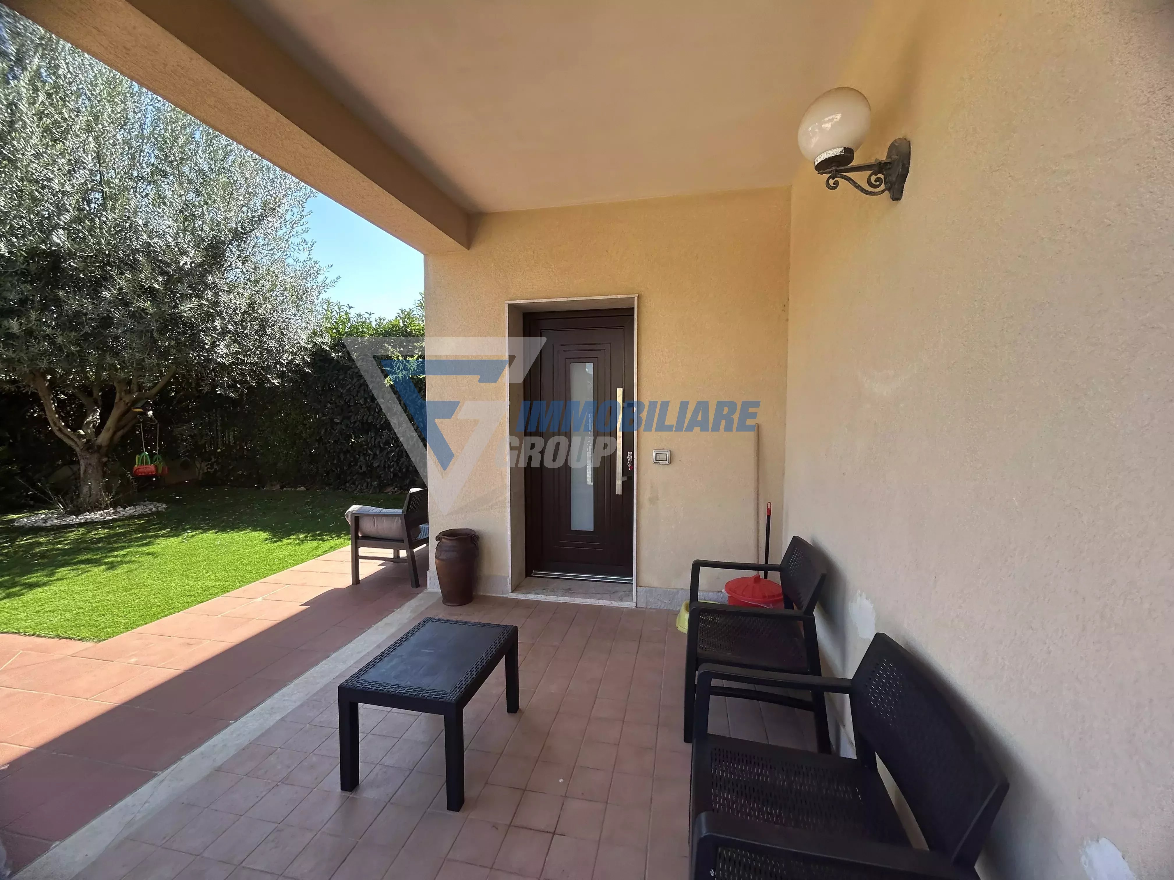 Splendida Villa Bifamiliare in Zona Pizzuta