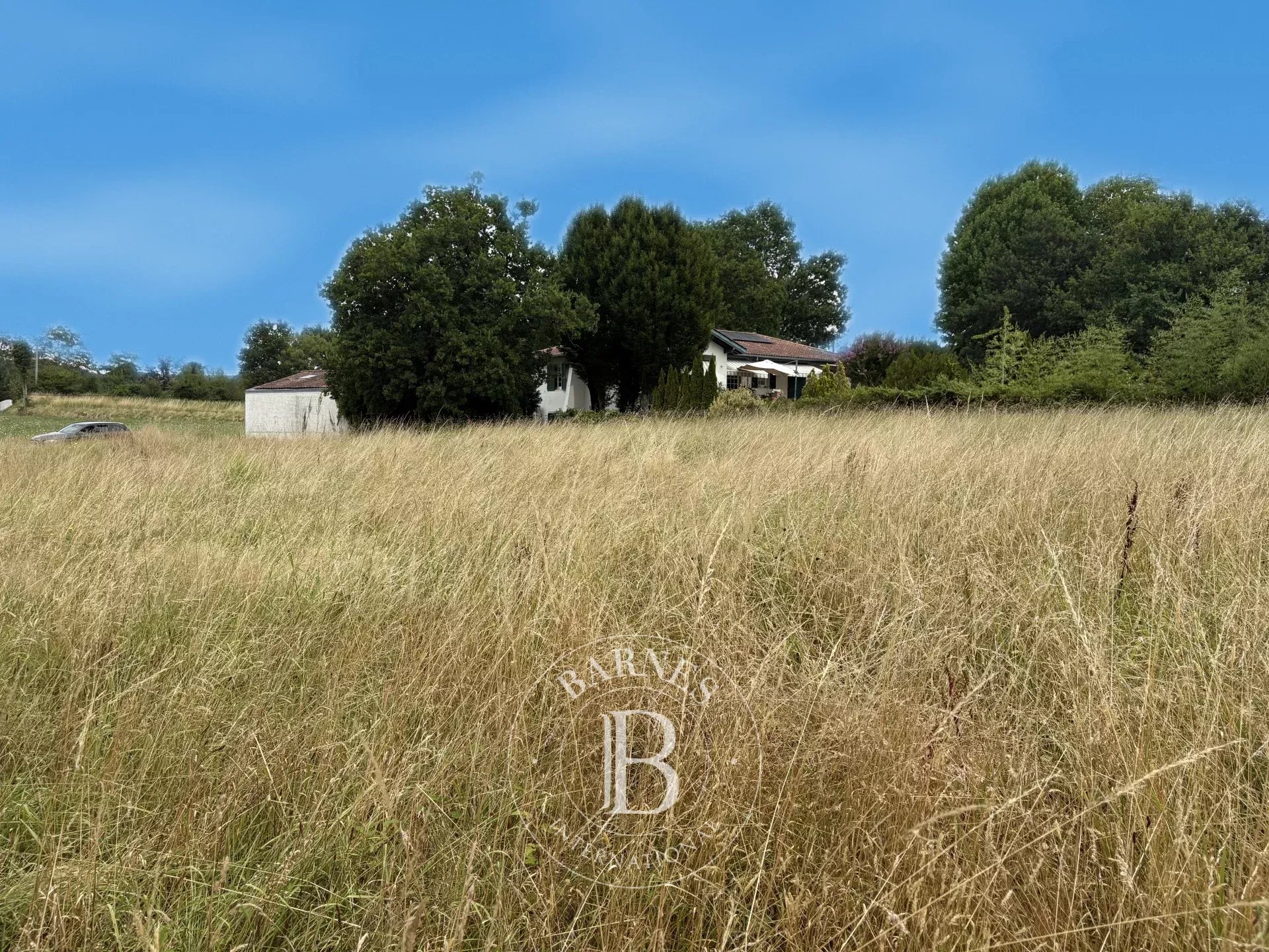 Terrain constructible Saint-Pée-sur-Nivelle  -  ref 87272532 (picture 2)