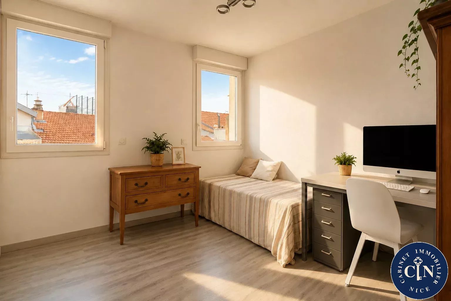 4 pièces 90 m² - Dernier étage vue dégagée - Jean Médecin — photo 15