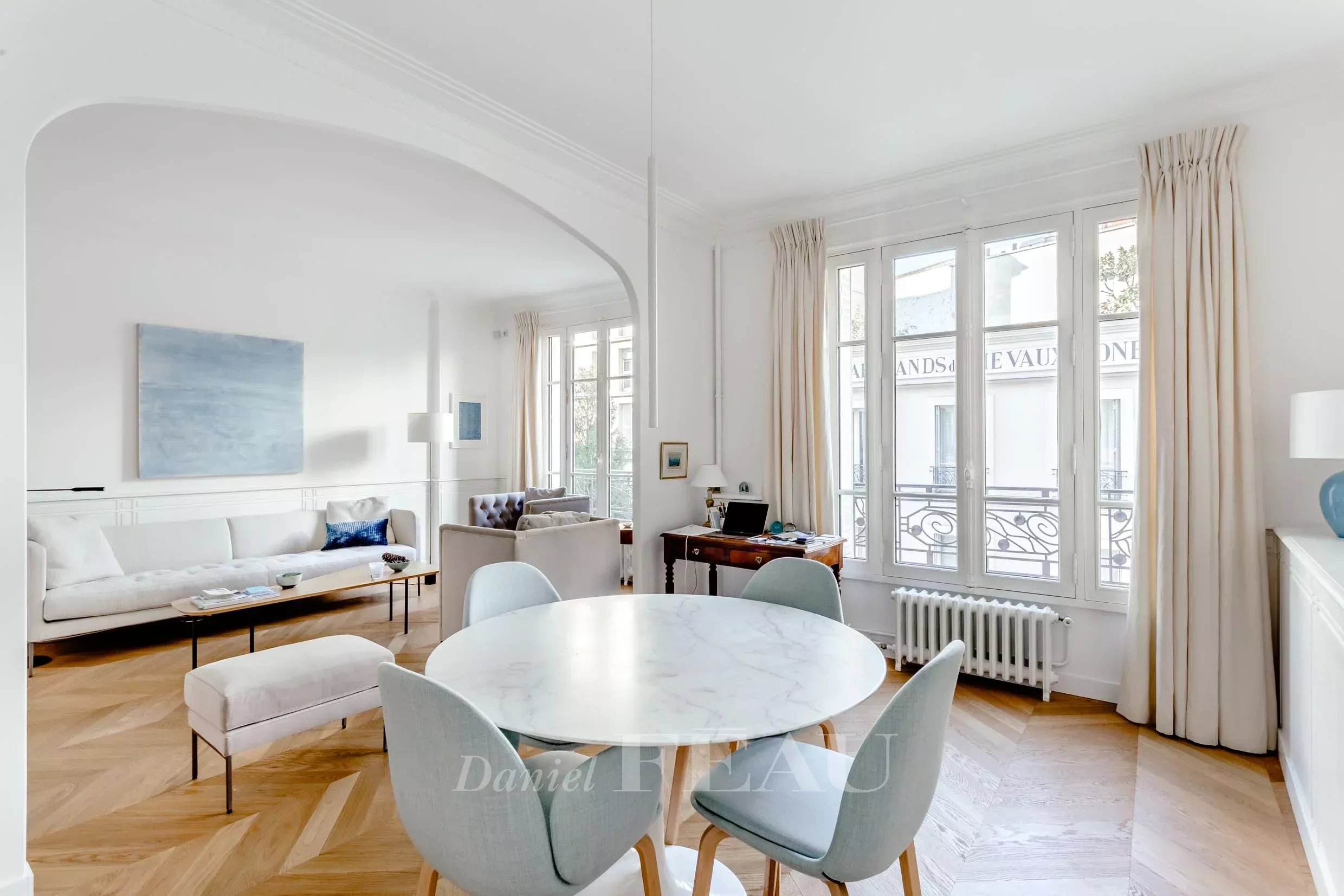 Sale Apartment Paris 5th