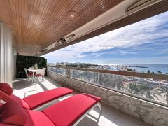 Apartment 2 bedrooms for sale on la Croisette in Cannes — photo 2 of 7