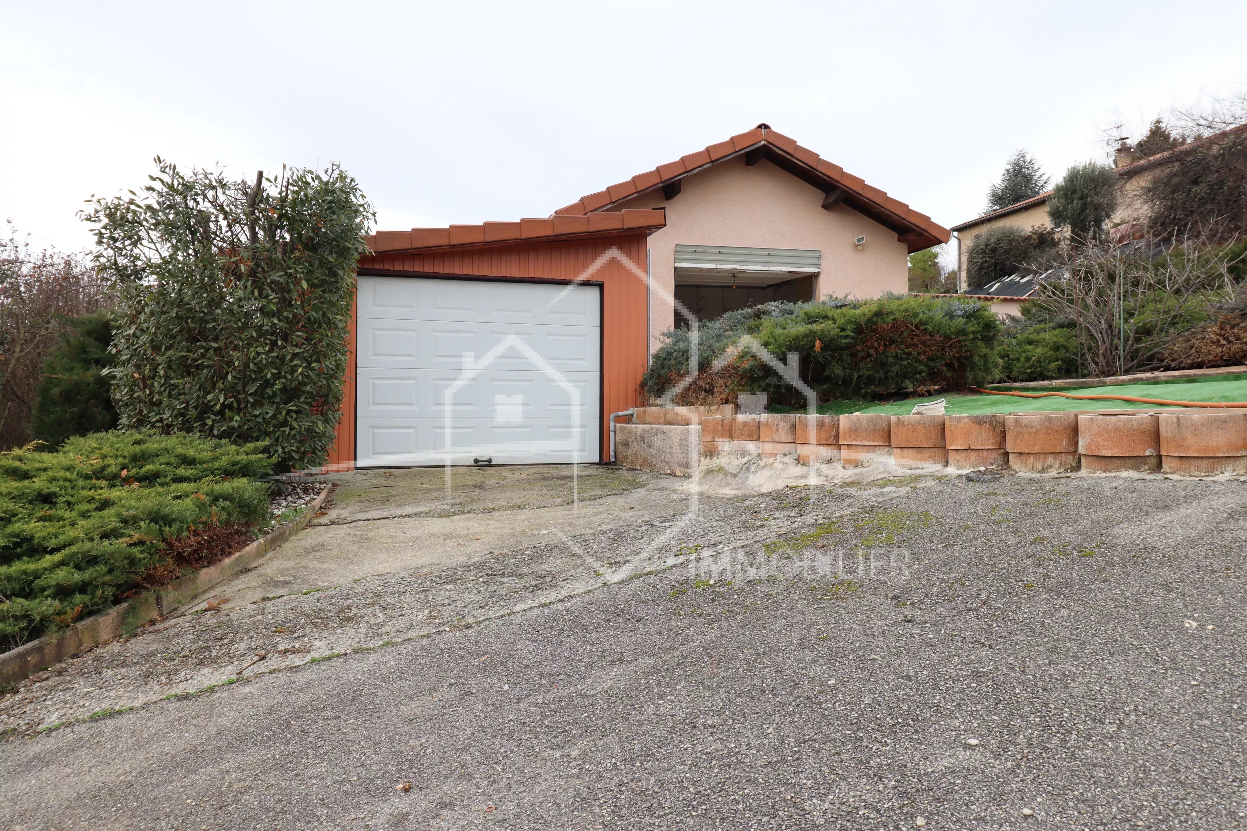 MAISON T4 PLAIN PIED