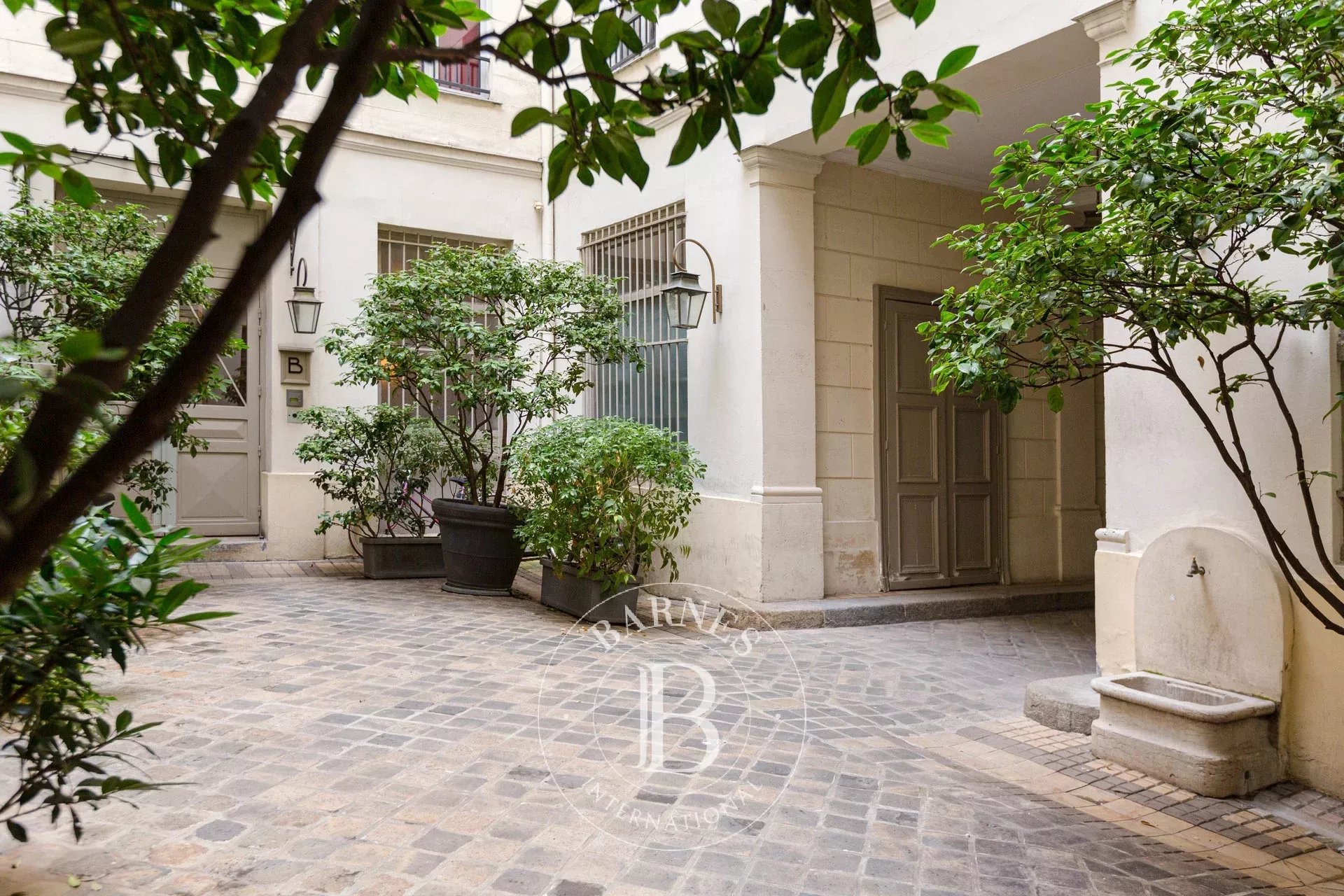 Daire Paris 2ème - picture 4