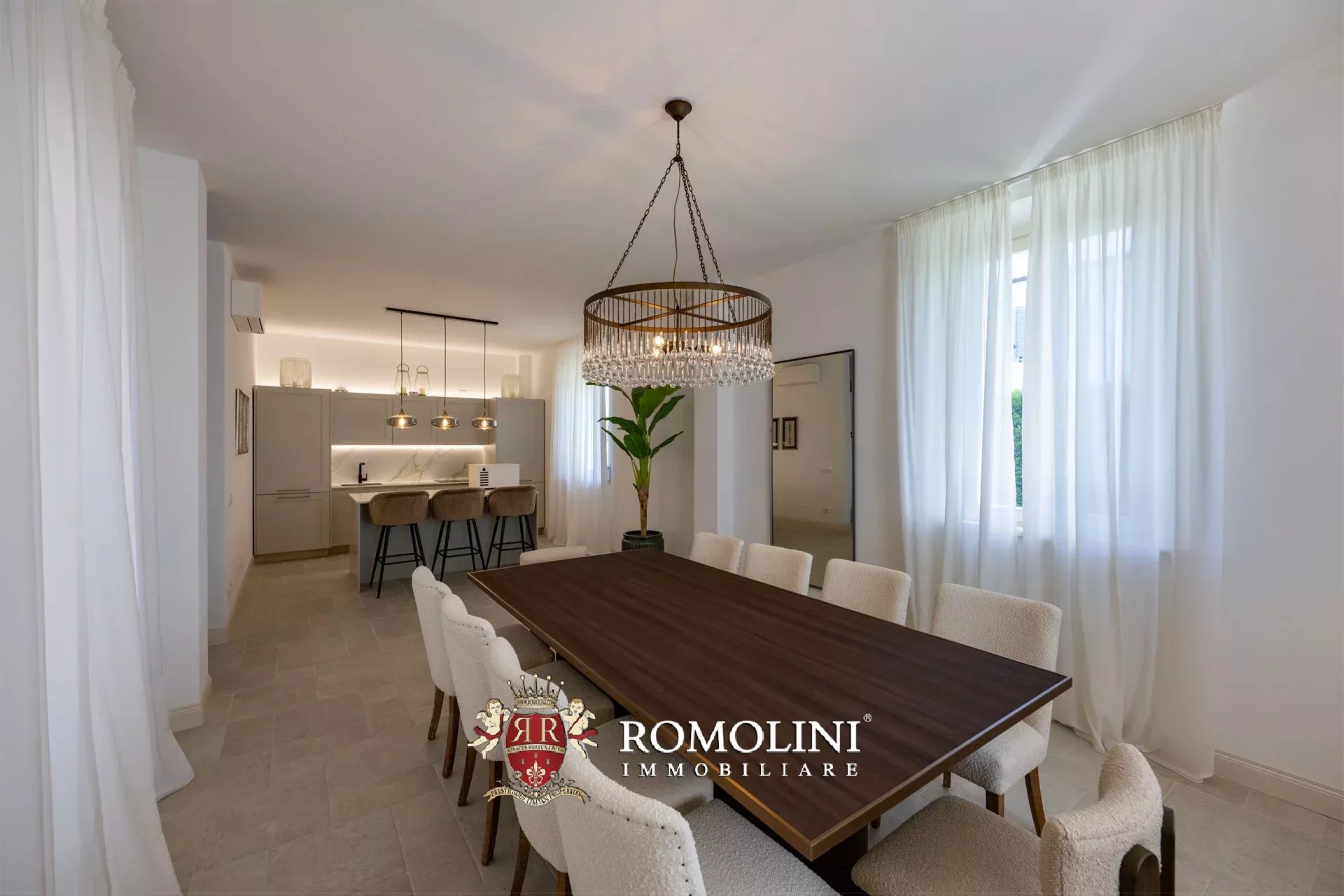 ECO-FRIENDLY VILLA FOR SALE NOT FAR FROM THE SEA, PISA, TUSCANY
